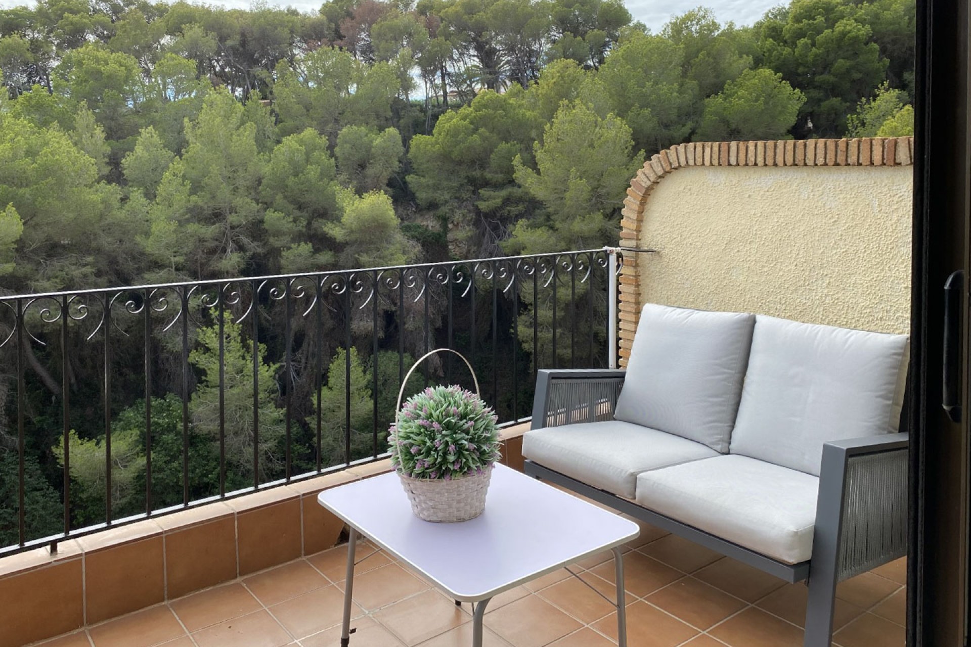 Resale - Villa -
Jávea - Balcon al Mar