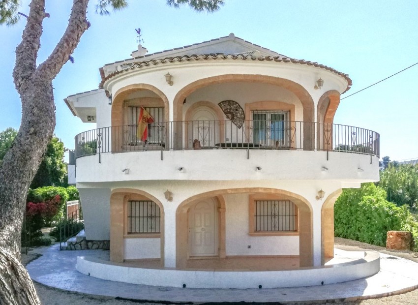 Resale - Villa -
Jávea - Cala Blanca