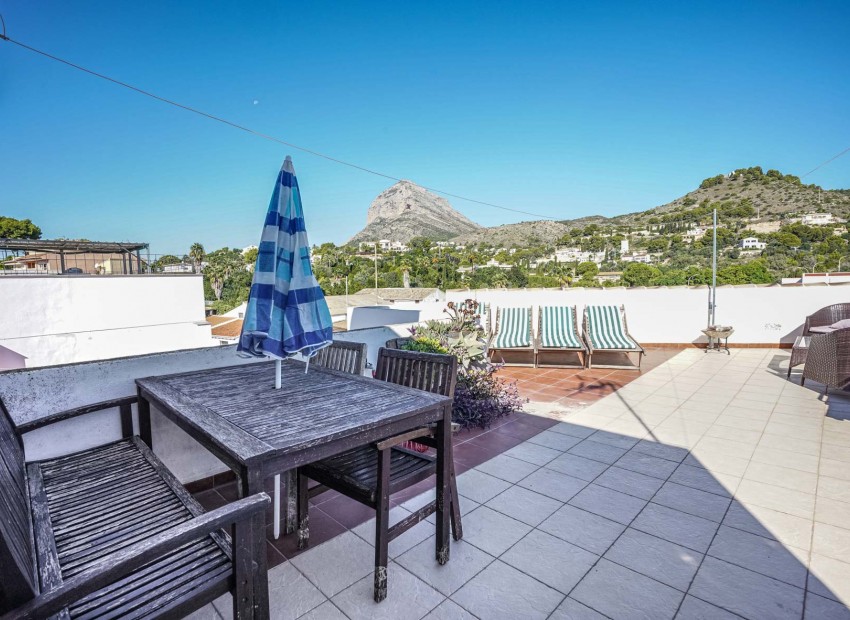 Resale - Villa -
Jávea - Center