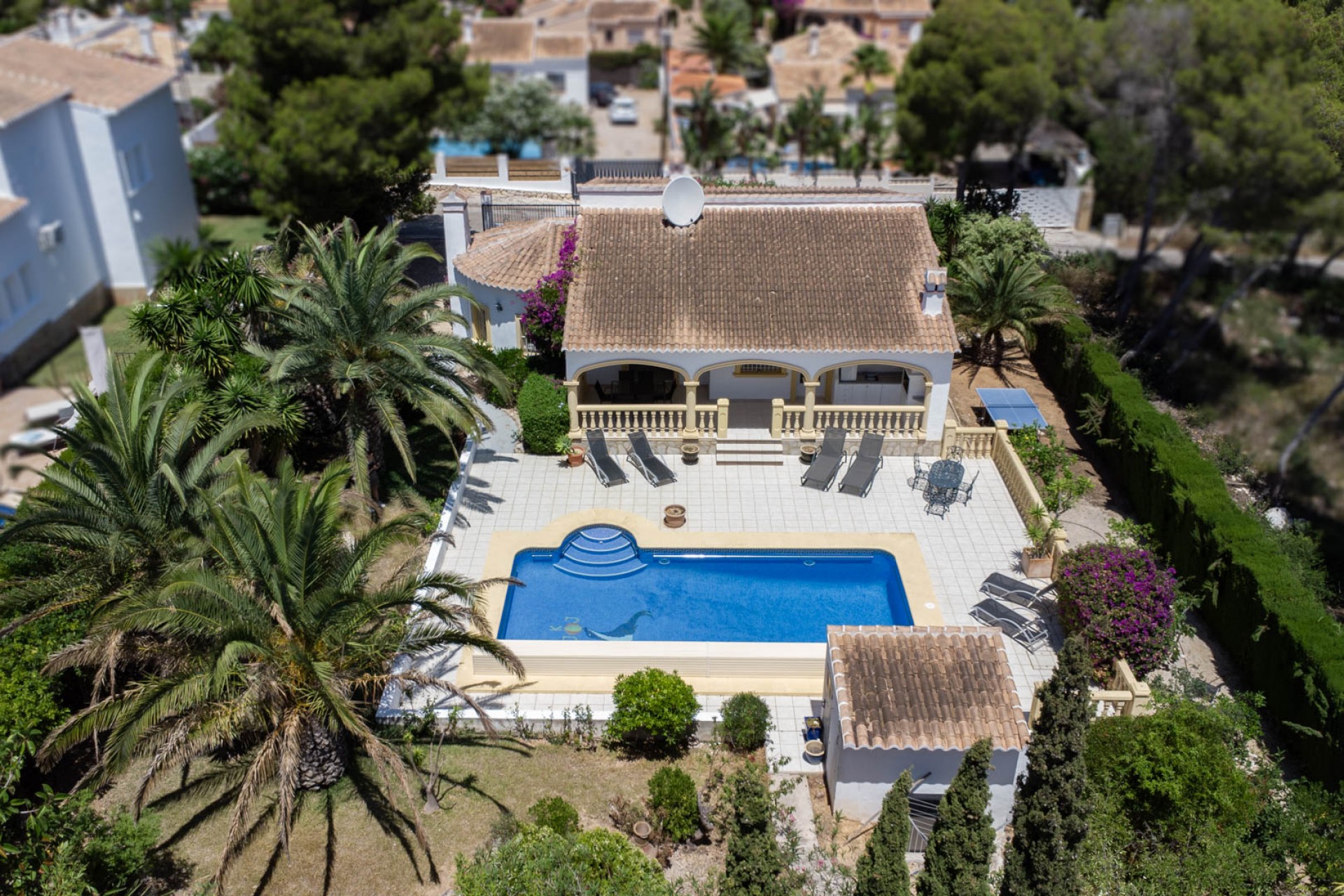 Resale - Villa -
Jávea - Costa Nova