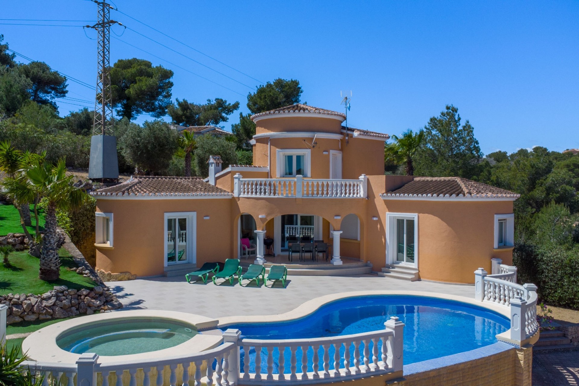 Resale - Villa -
Jávea - Costa Nova