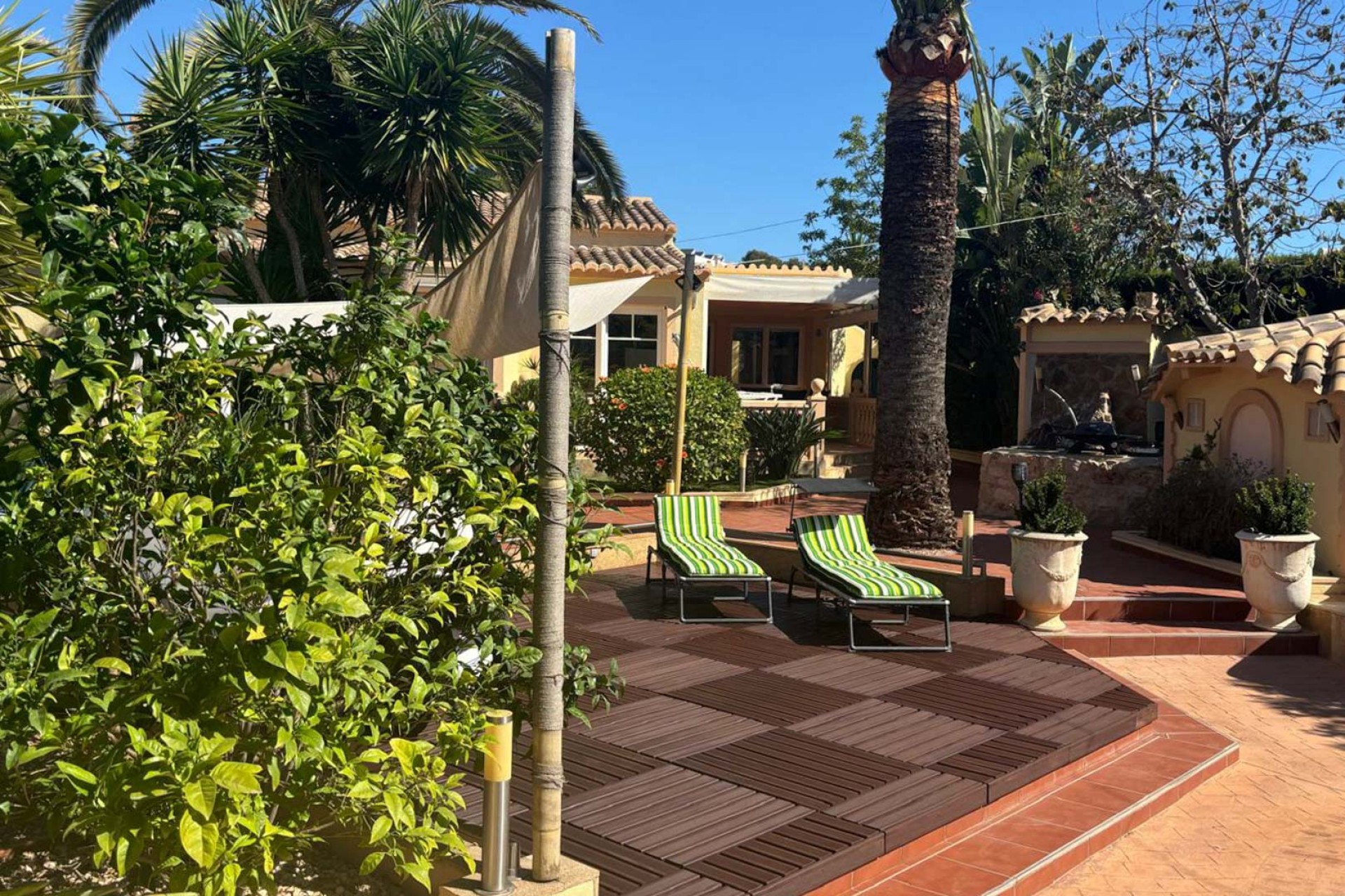 Resale - Villa -
Jávea - Costa Nova