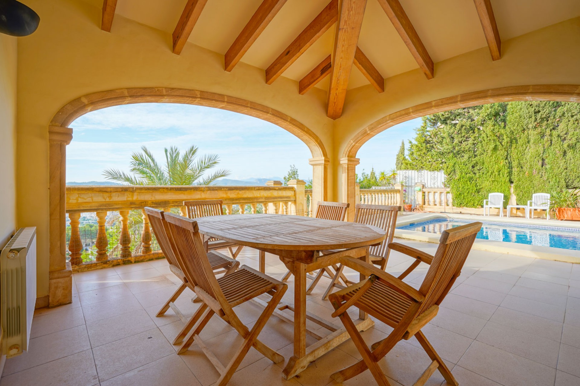 Resale - Villa -
Jávea - La Corona