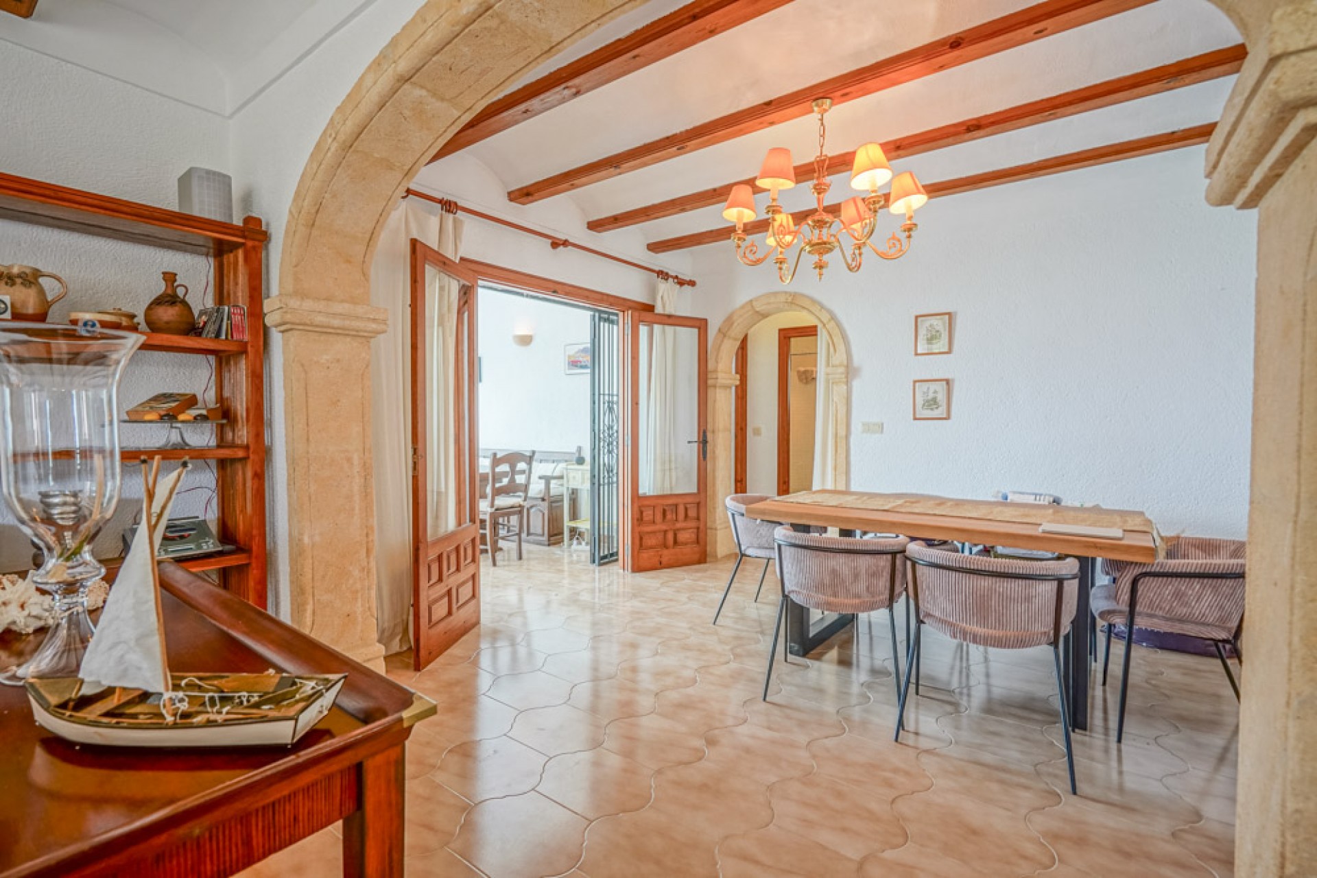 Resale - Villa -
Jávea - La Granadella