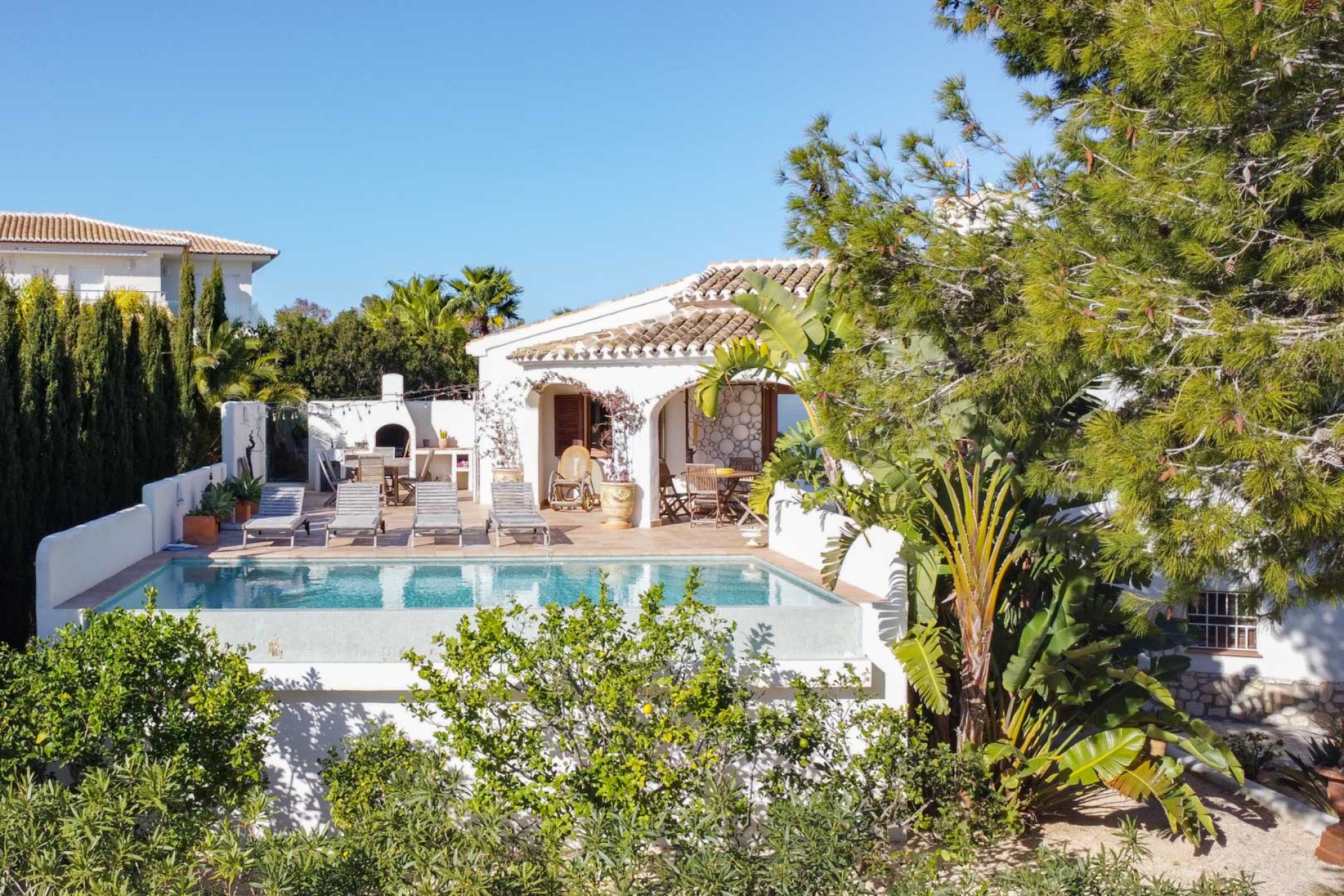 Resale - Villa -
Jávea - La Granadella