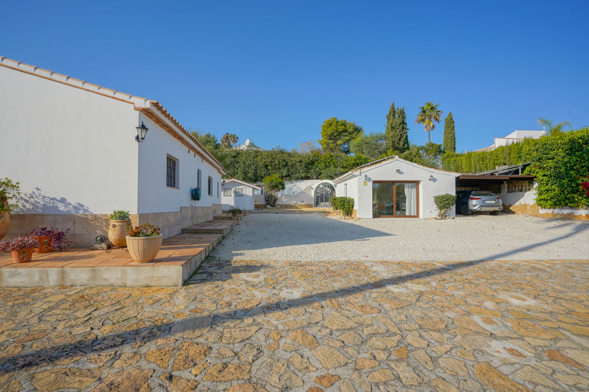 Resale - Villa -
Jávea - La Lluca