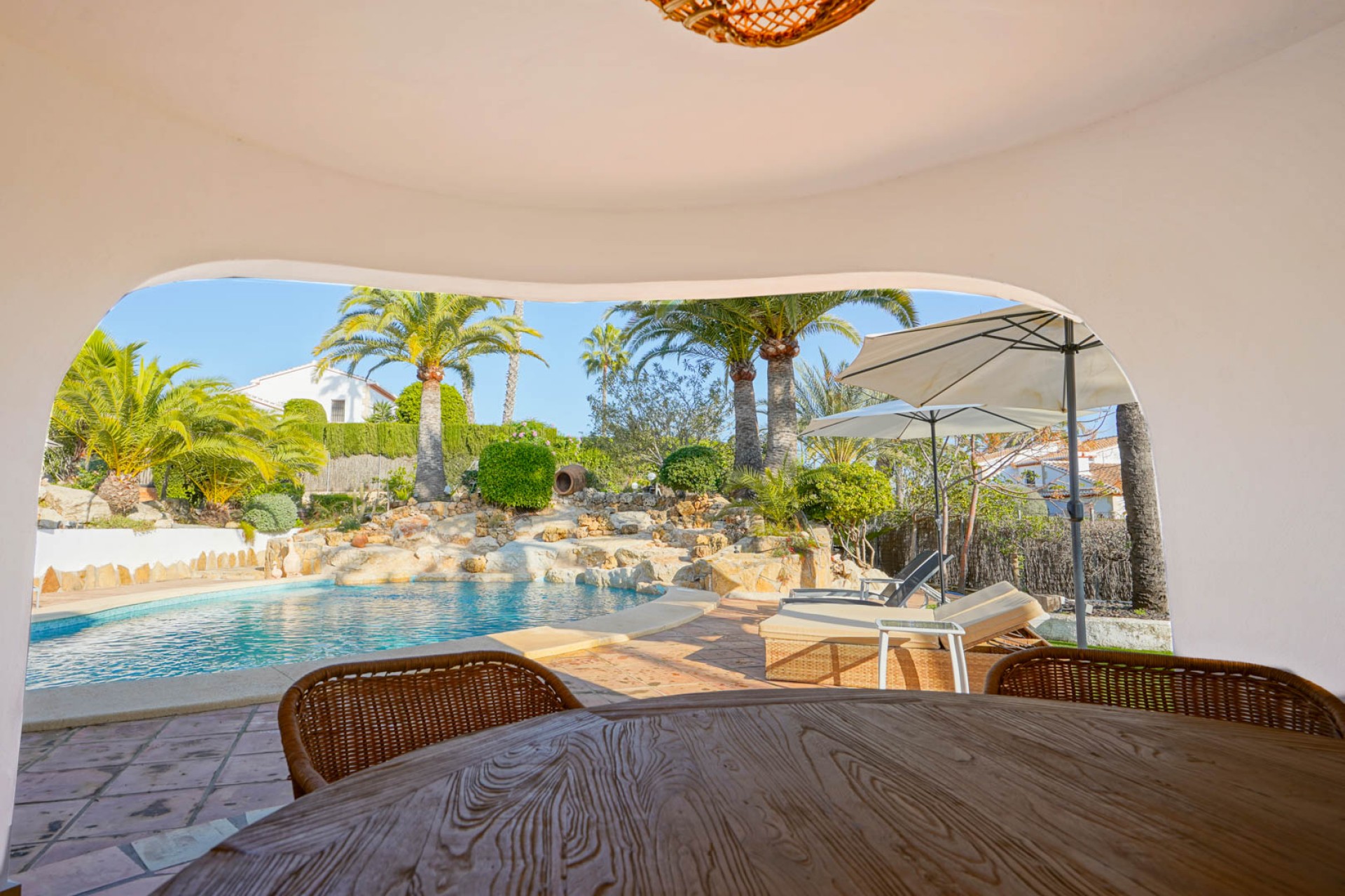 Resale - Villa -
Jávea - La Lluca