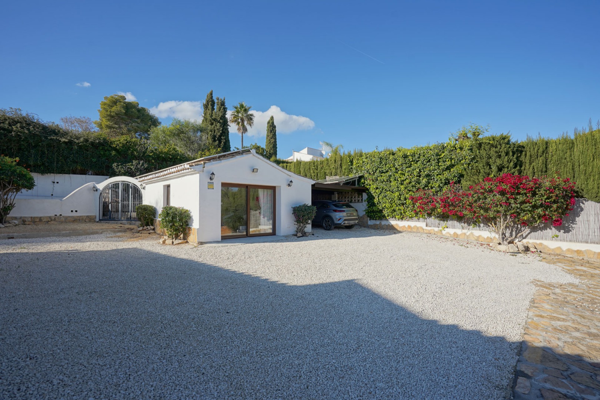 Resale - Villa -
Jávea - La Lluca