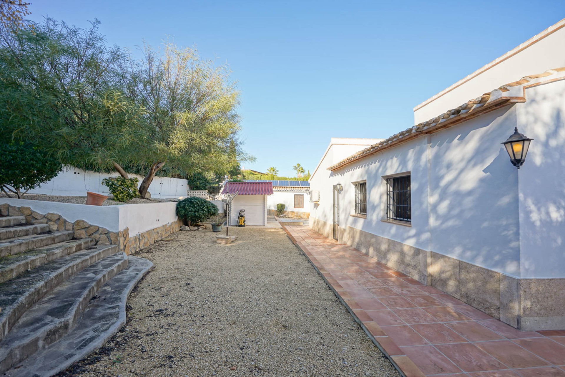 Resale - Villa -
Jávea - La Lluca