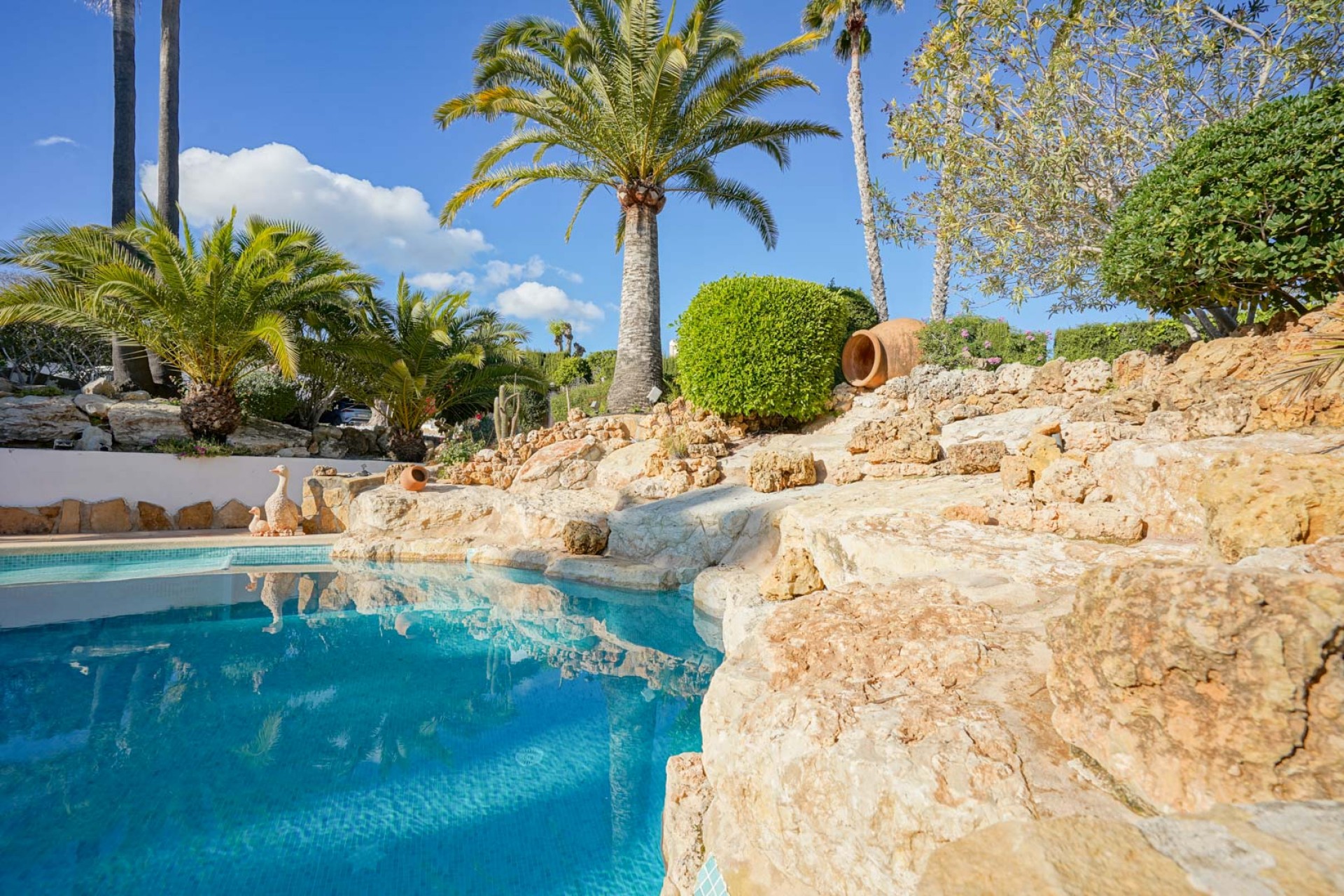 Resale - Villa -
Jávea - La Lluca