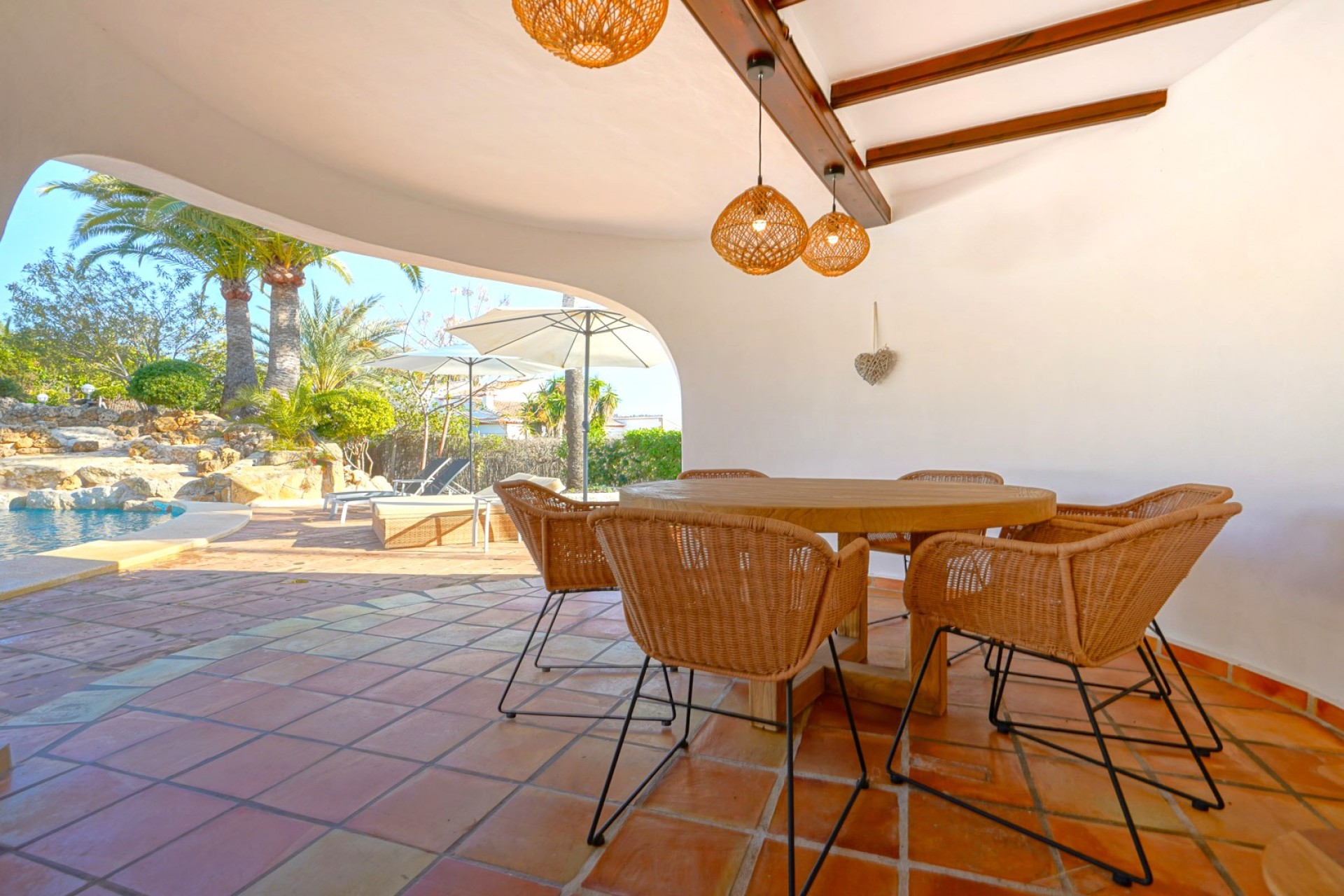 Resale - Villa -
Jávea - La Lluca