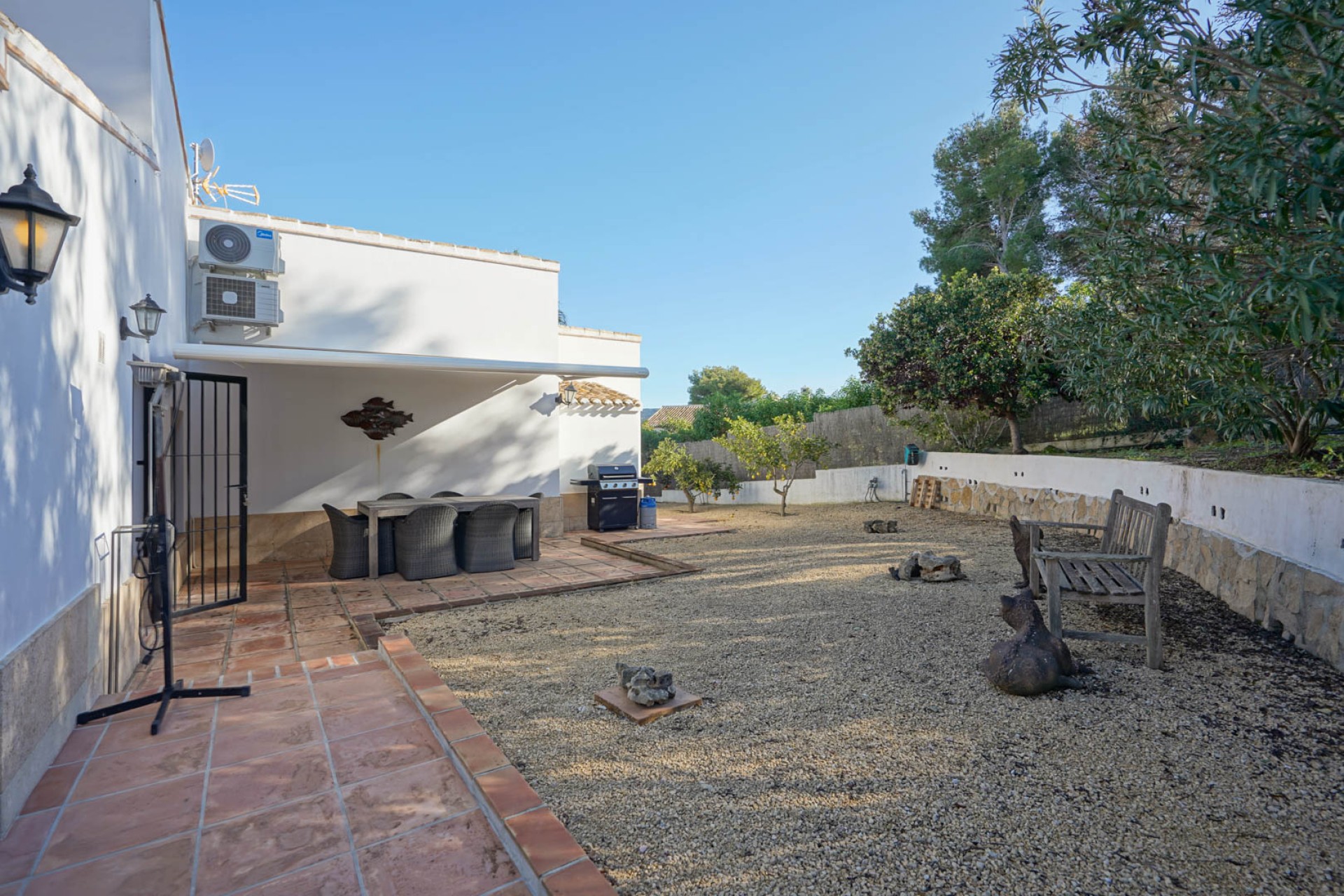 Resale - Villa -
Jávea - La Lluca