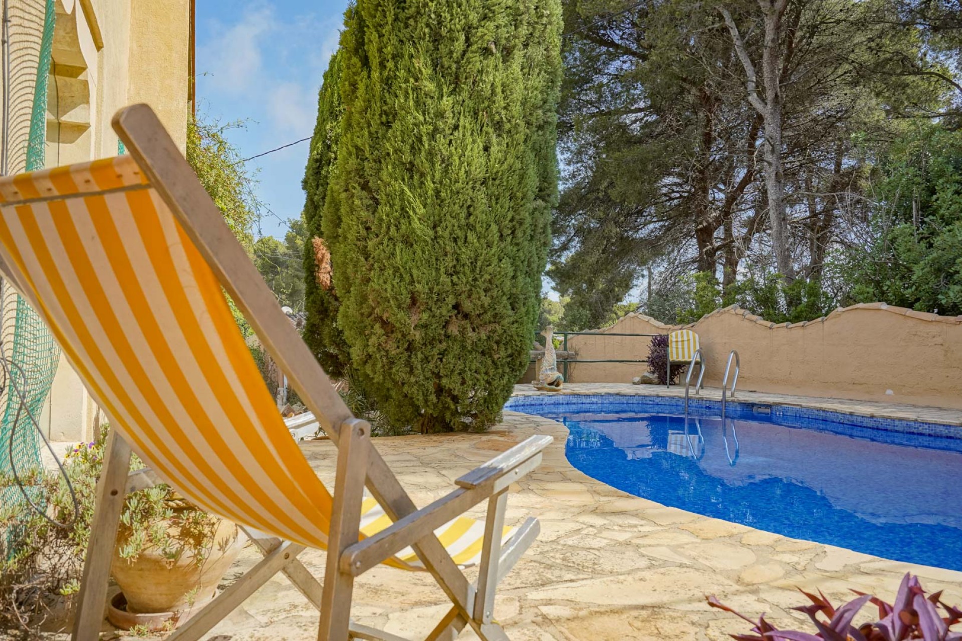 Resale - Villa -
Jávea - Las Planas