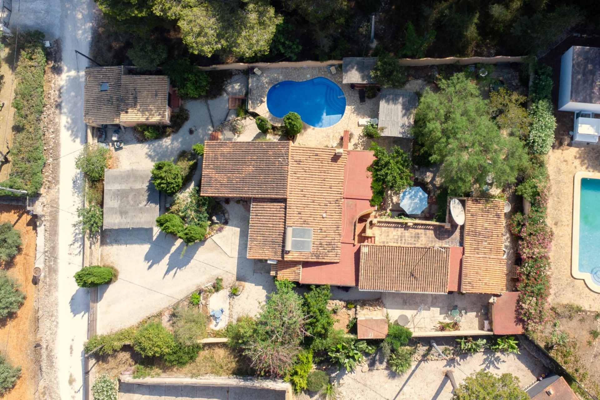 Resale - Villa -
Jávea - Las Planas