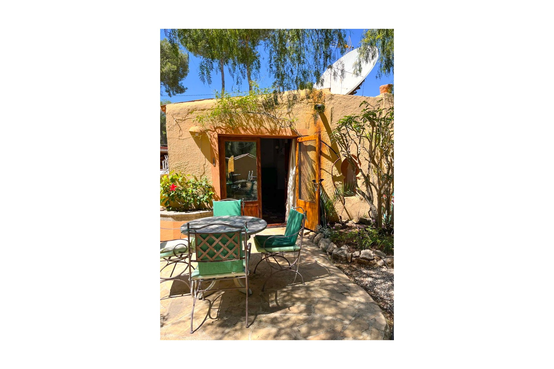 Resale - Villa -
Jávea - Las Planas