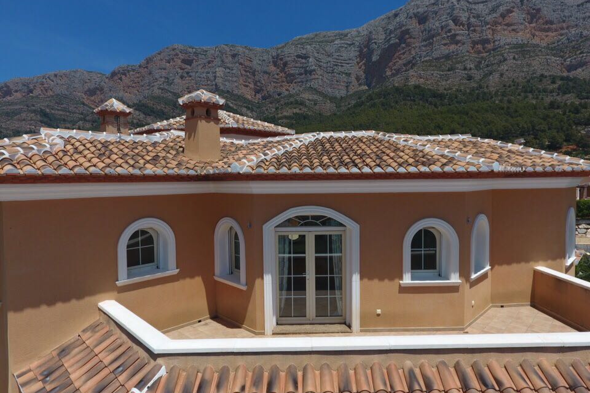 Resale - Villa -
Jávea - Montgo