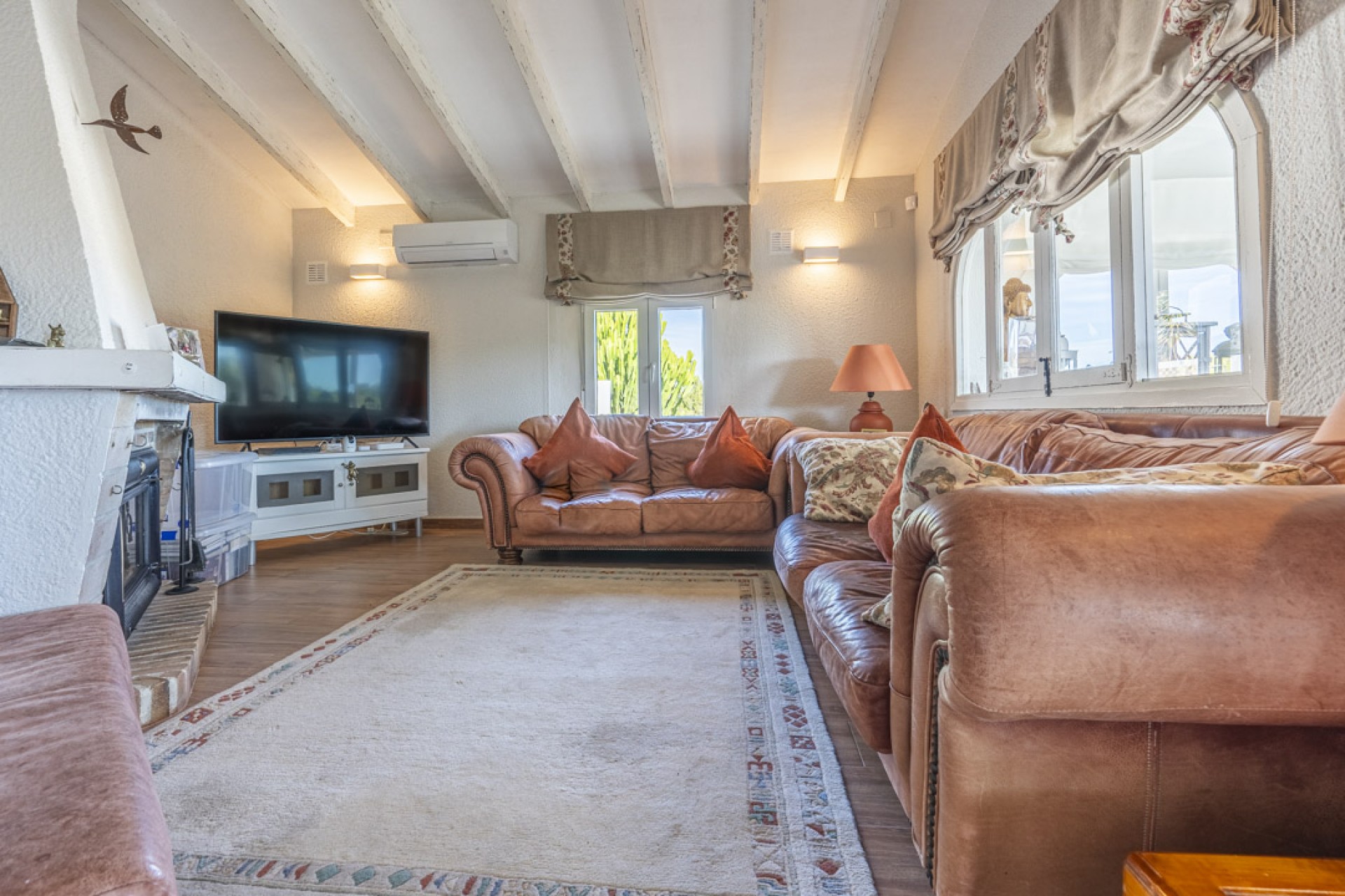 Resale - Villa -
Jávea - Pinosol