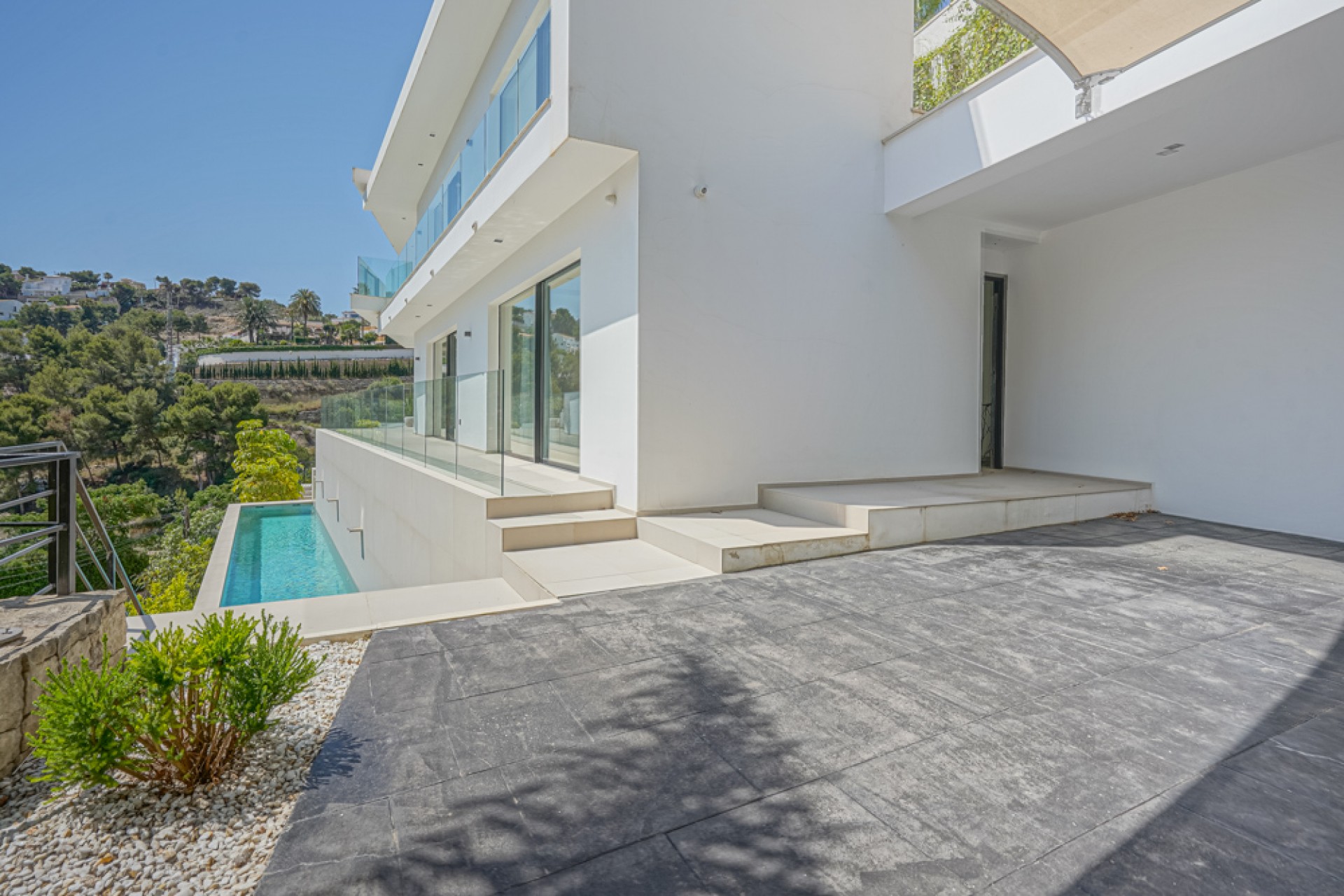 Resale - Villa -
Jávea - Portichol