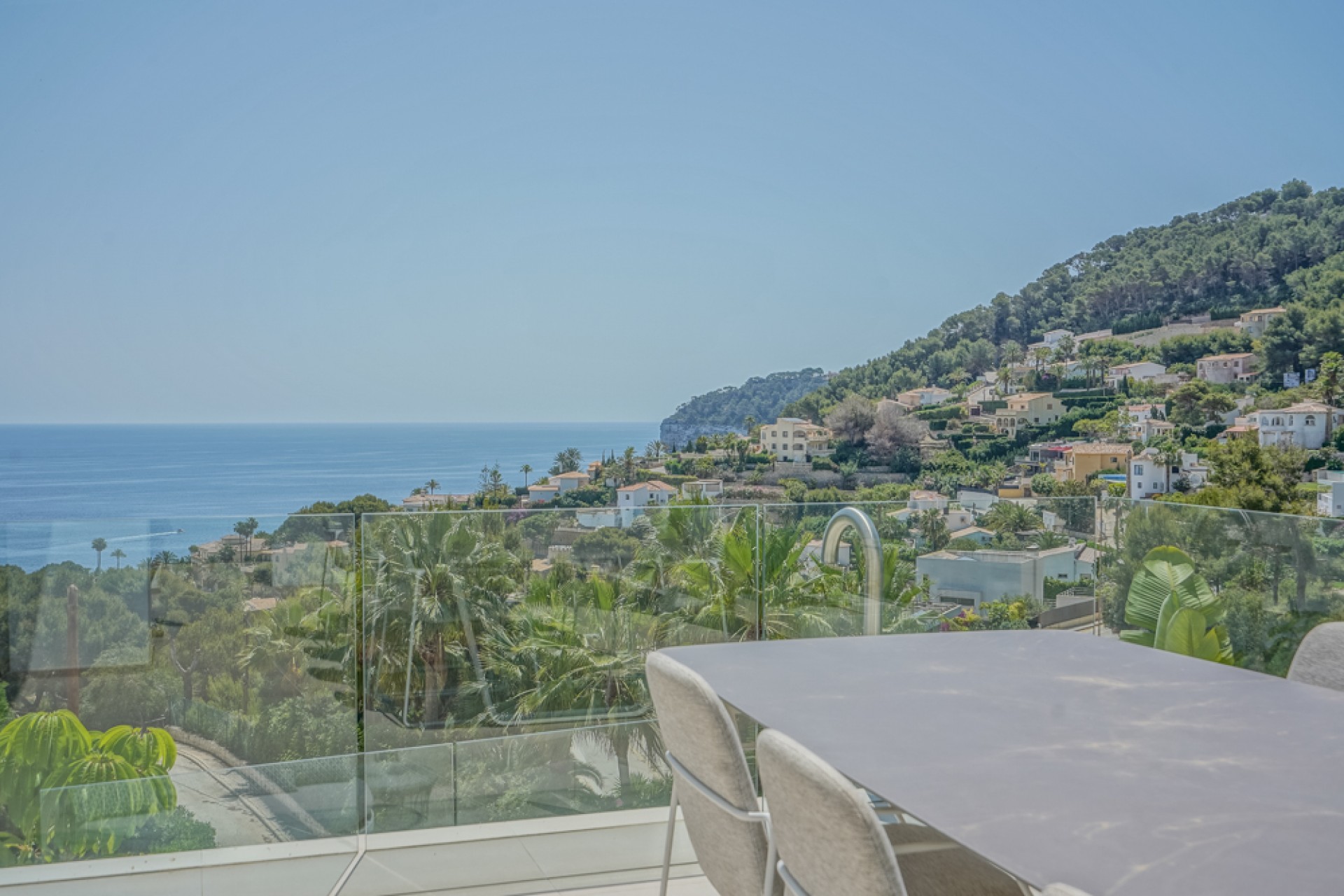 Resale - Villa -
Jávea - Portichol