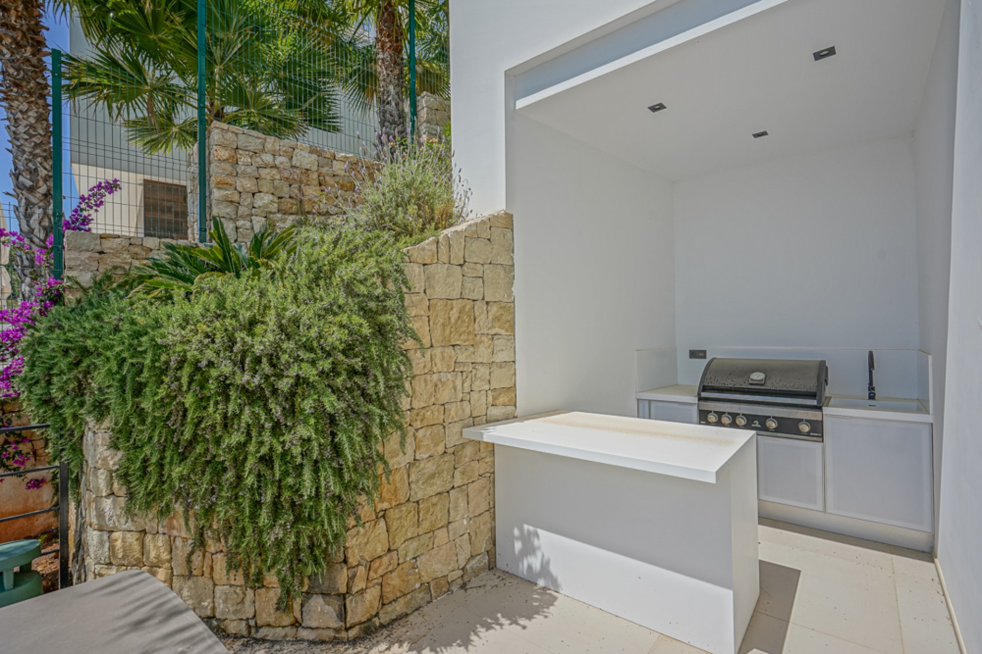 Resale - Villa -
Jávea - Portichol