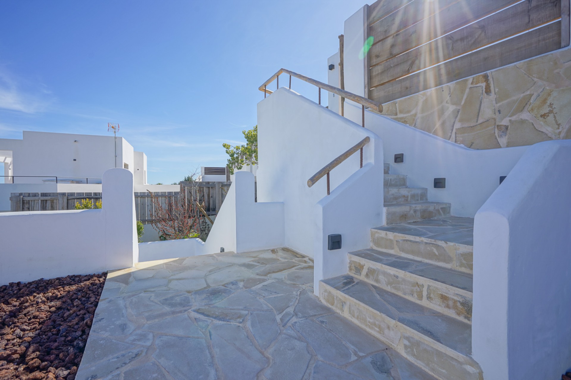 Resale - Villa -
Jávea - Puerta Fenicia