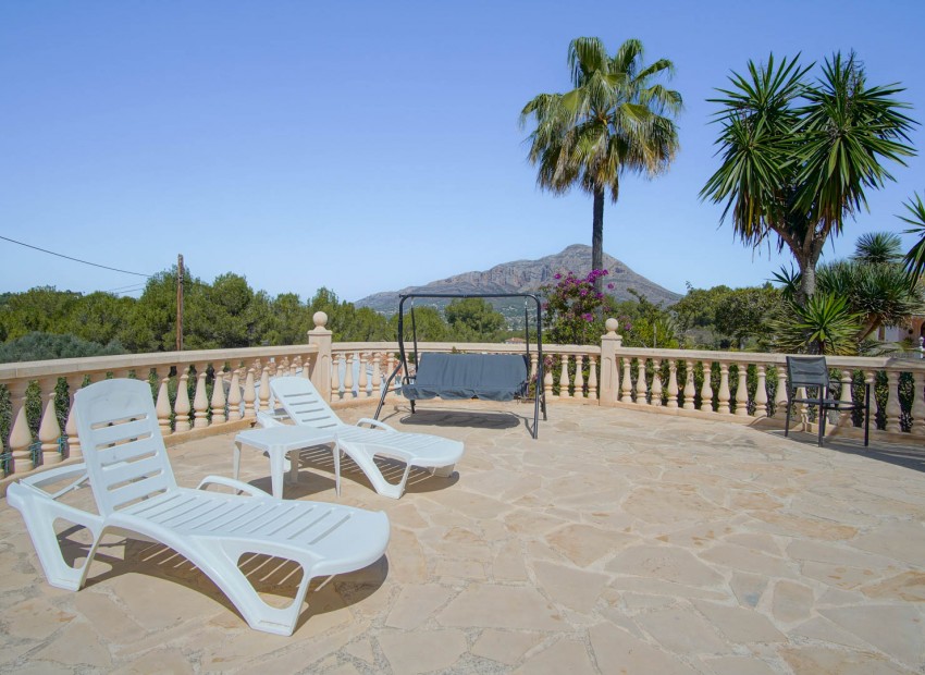 Resale - Villa -
Jávea - Rafalet