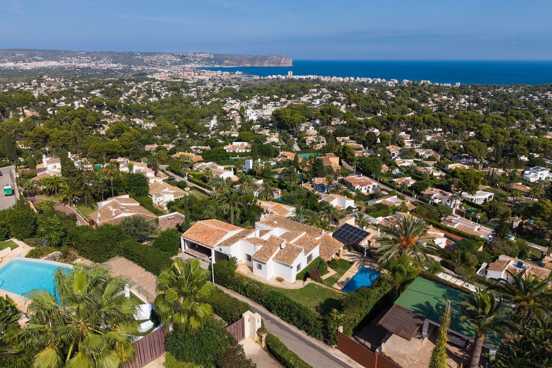 Resale - Villa -
Jávea - Tosalet