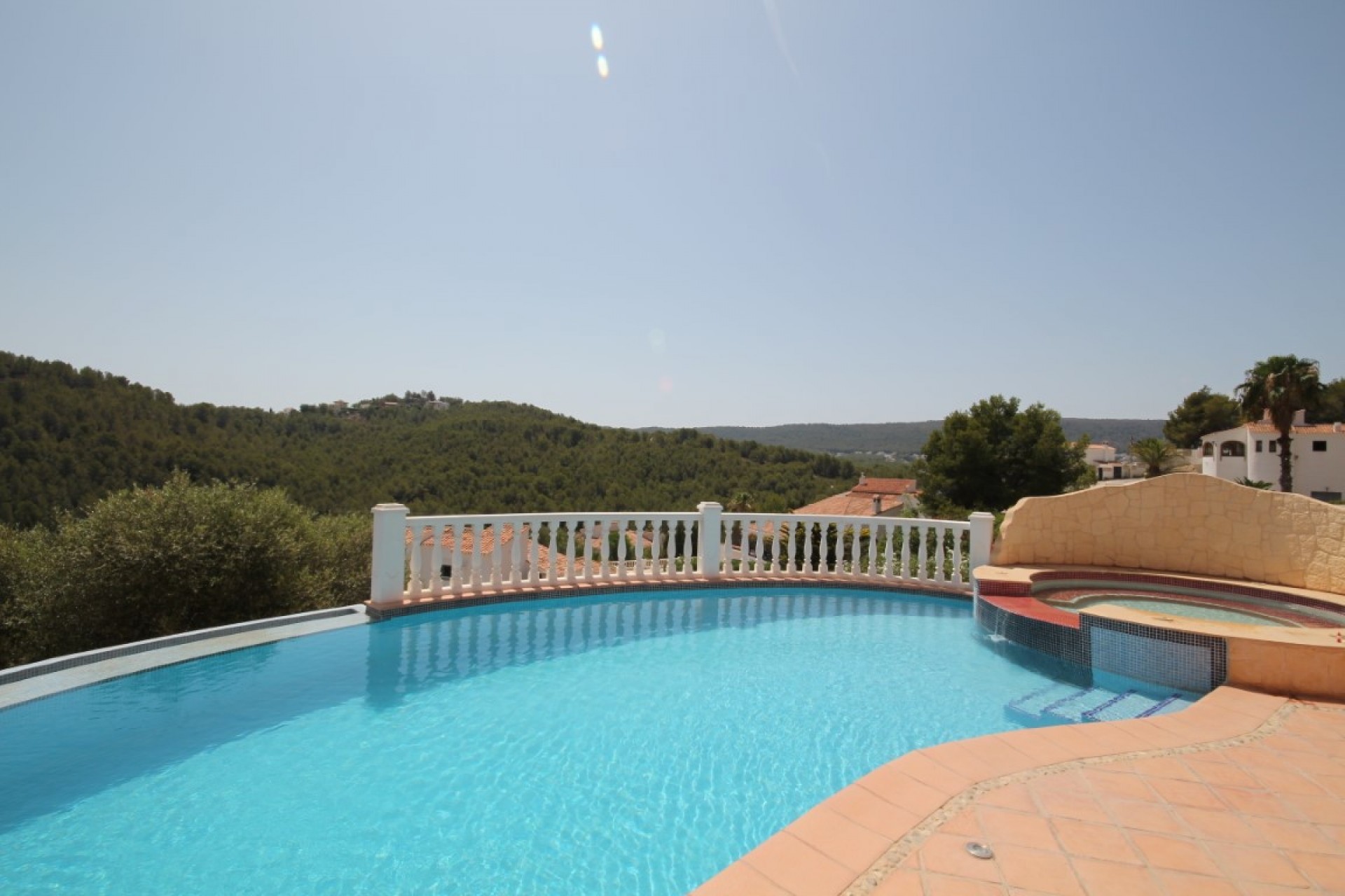 Resale - Villa -
Jávea - Tosalet