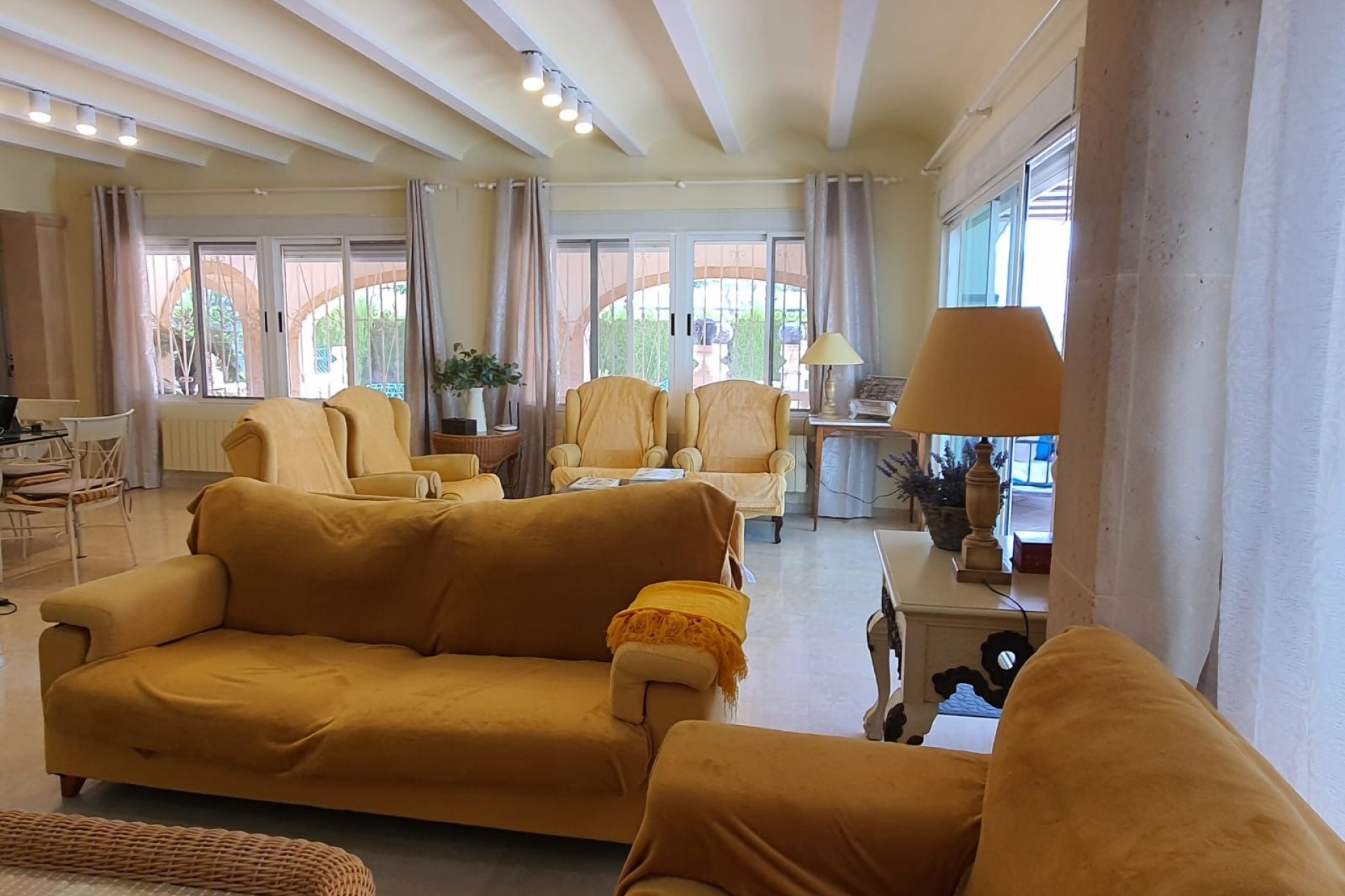 Resale - Villa -
Jávea - Tosalet