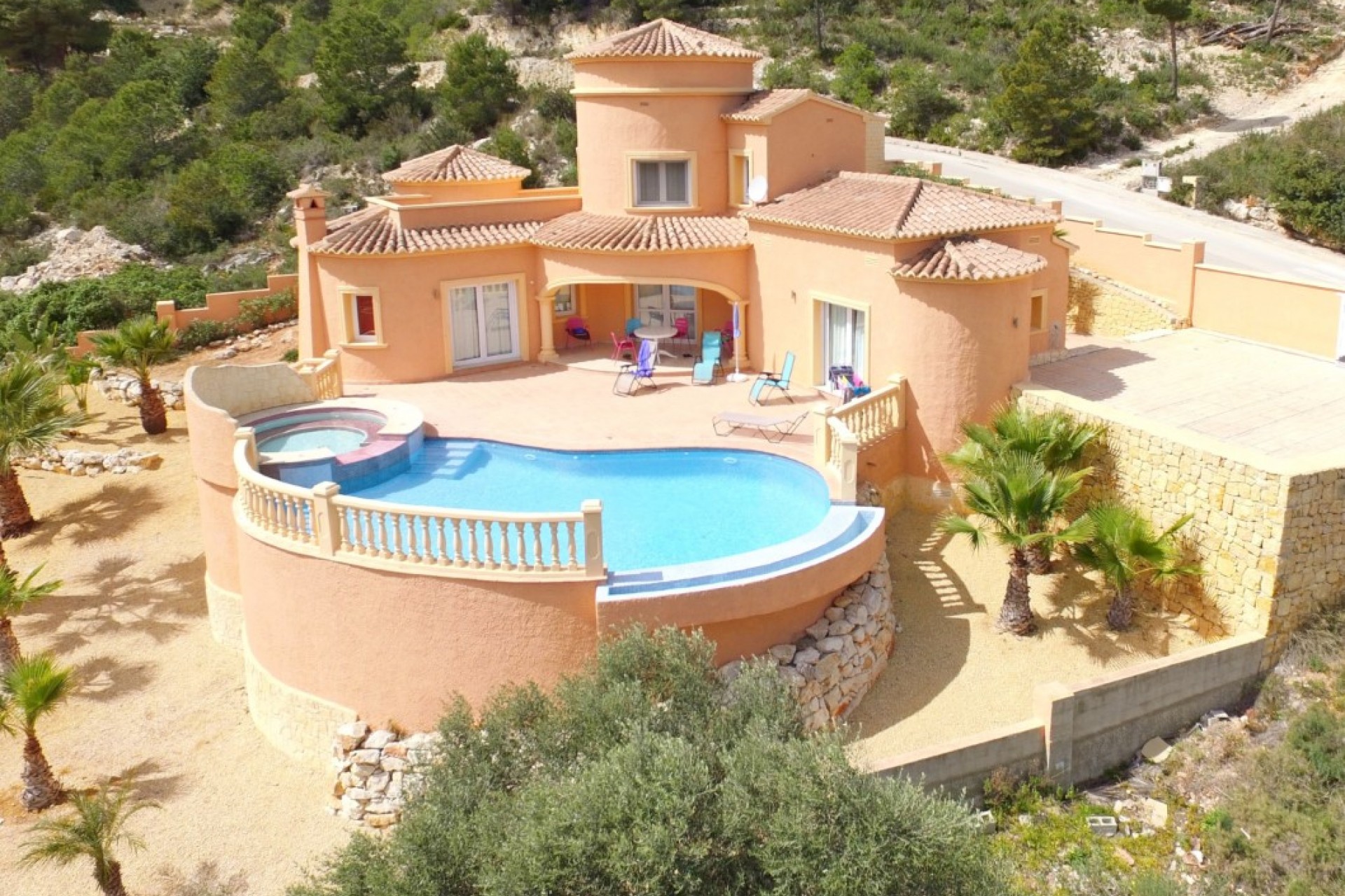 Resale - Villa -
Jávea - Tosalet