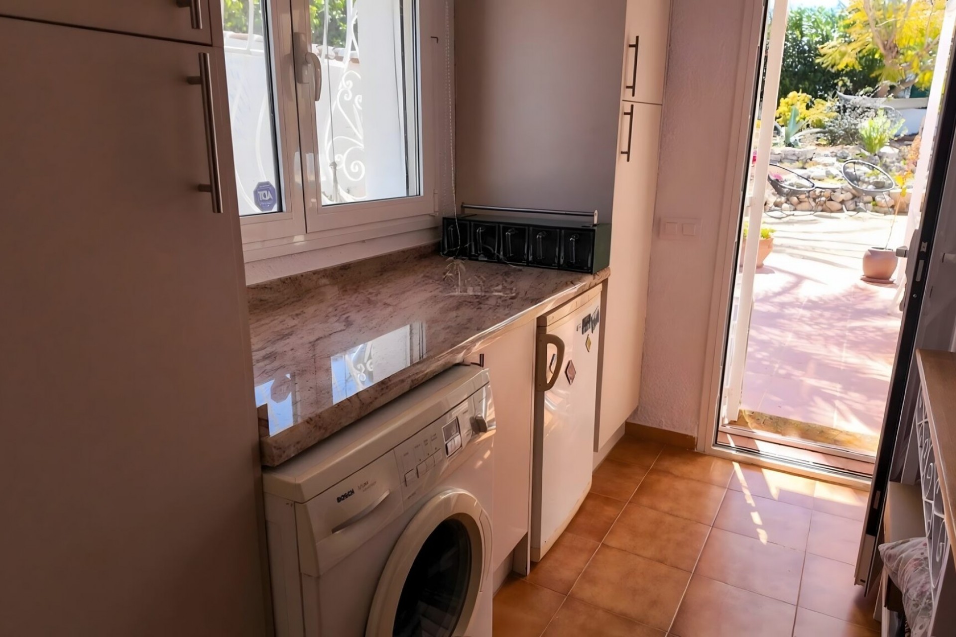 Resale - Villa -
Jávea - Tossalet