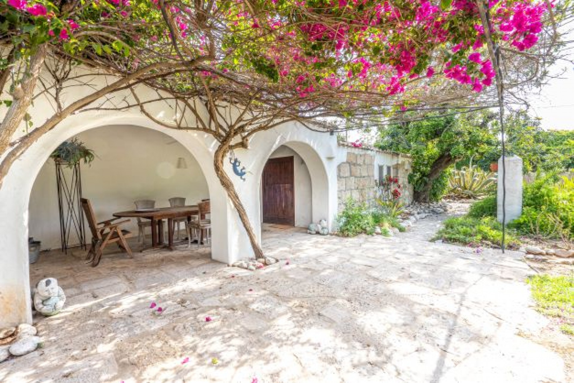 Resale - Villa -
Jávea - Tossals