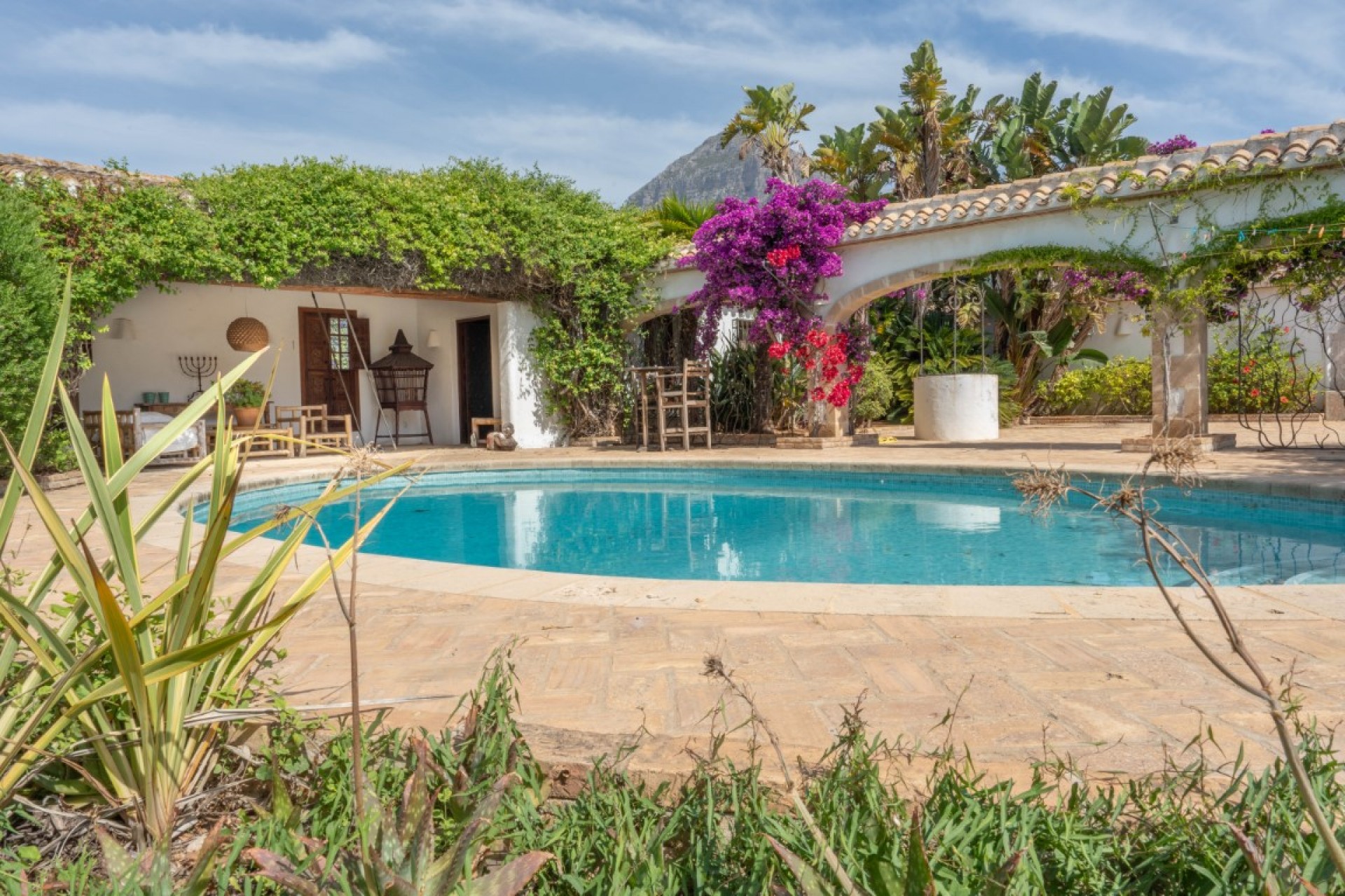 Resale - Villa -
Jávea - Tossals