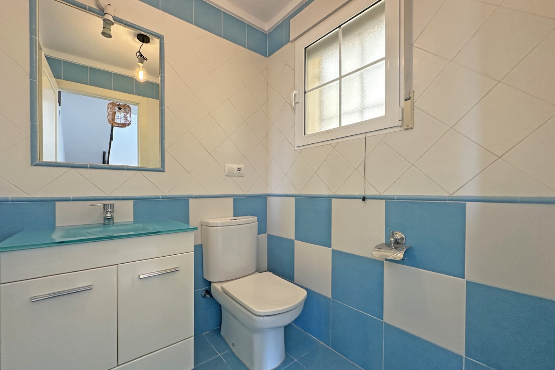 Resale - Villa -
Jávea - Valle del Paraíso