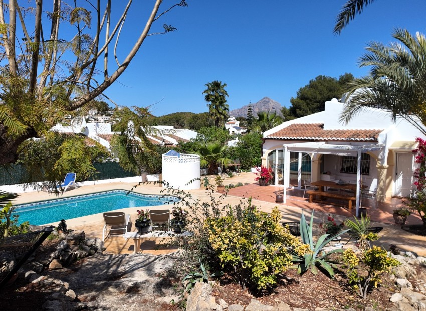 Resale - Villa -
Jávea / Xàbia - Cap Martí - El Tossalet - Pinomar