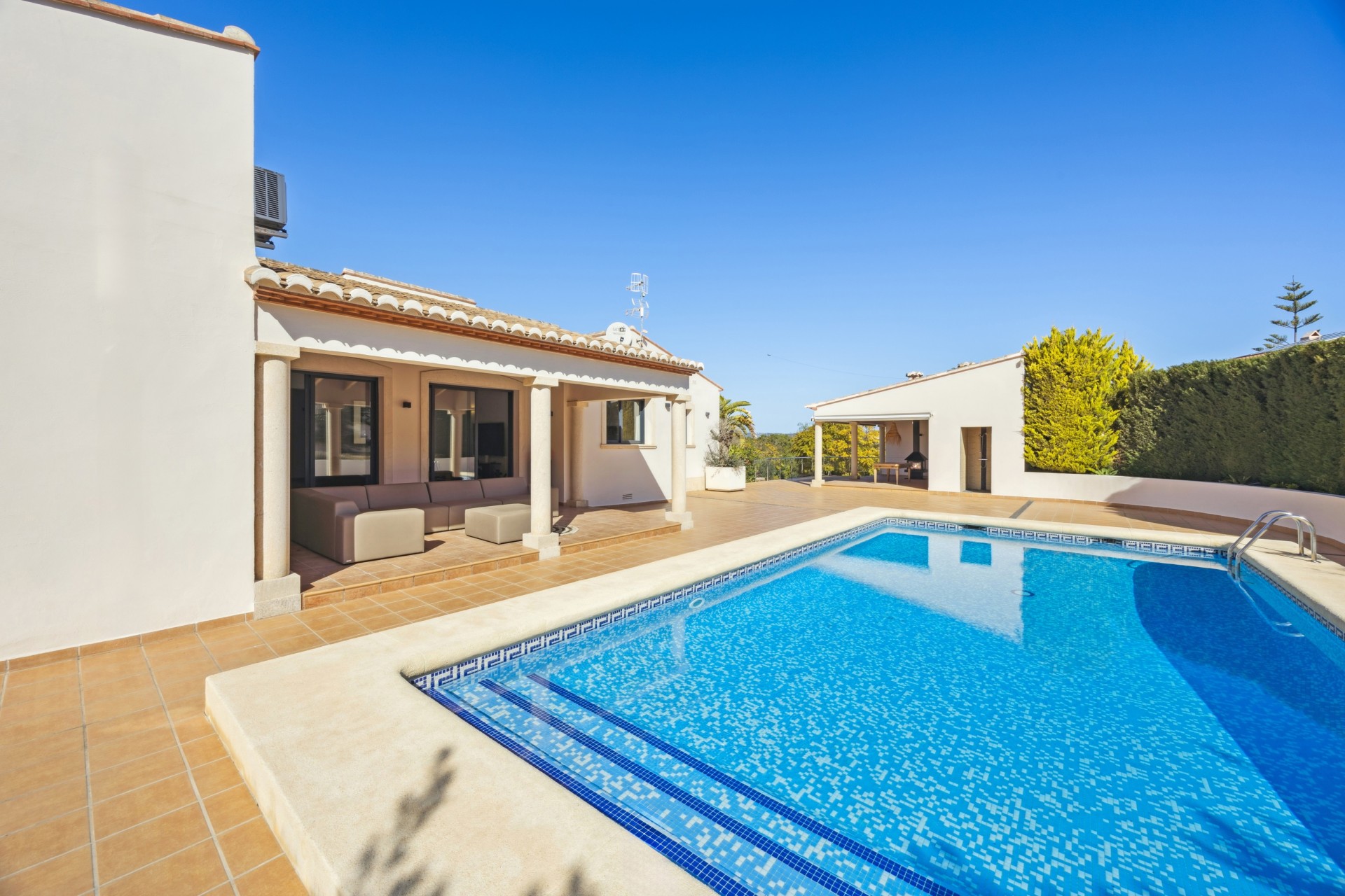 Resale - Villa -
Jávea / Xàbia - Cap Martí - El Tossalet - Pinomar