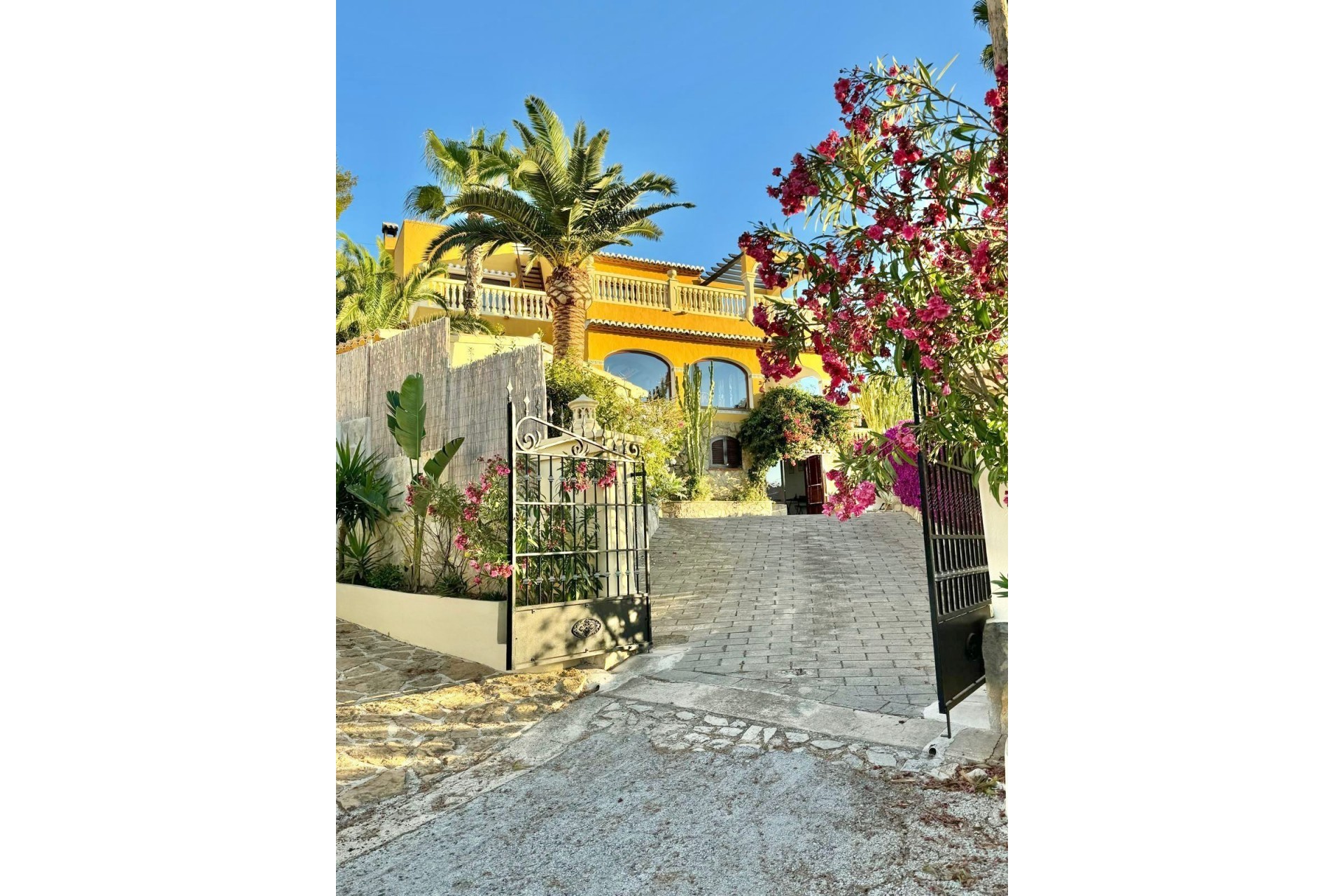 Resale - Villa -
Jávea / Xàbia - Cap Martí - El Tossalet - Pinomar