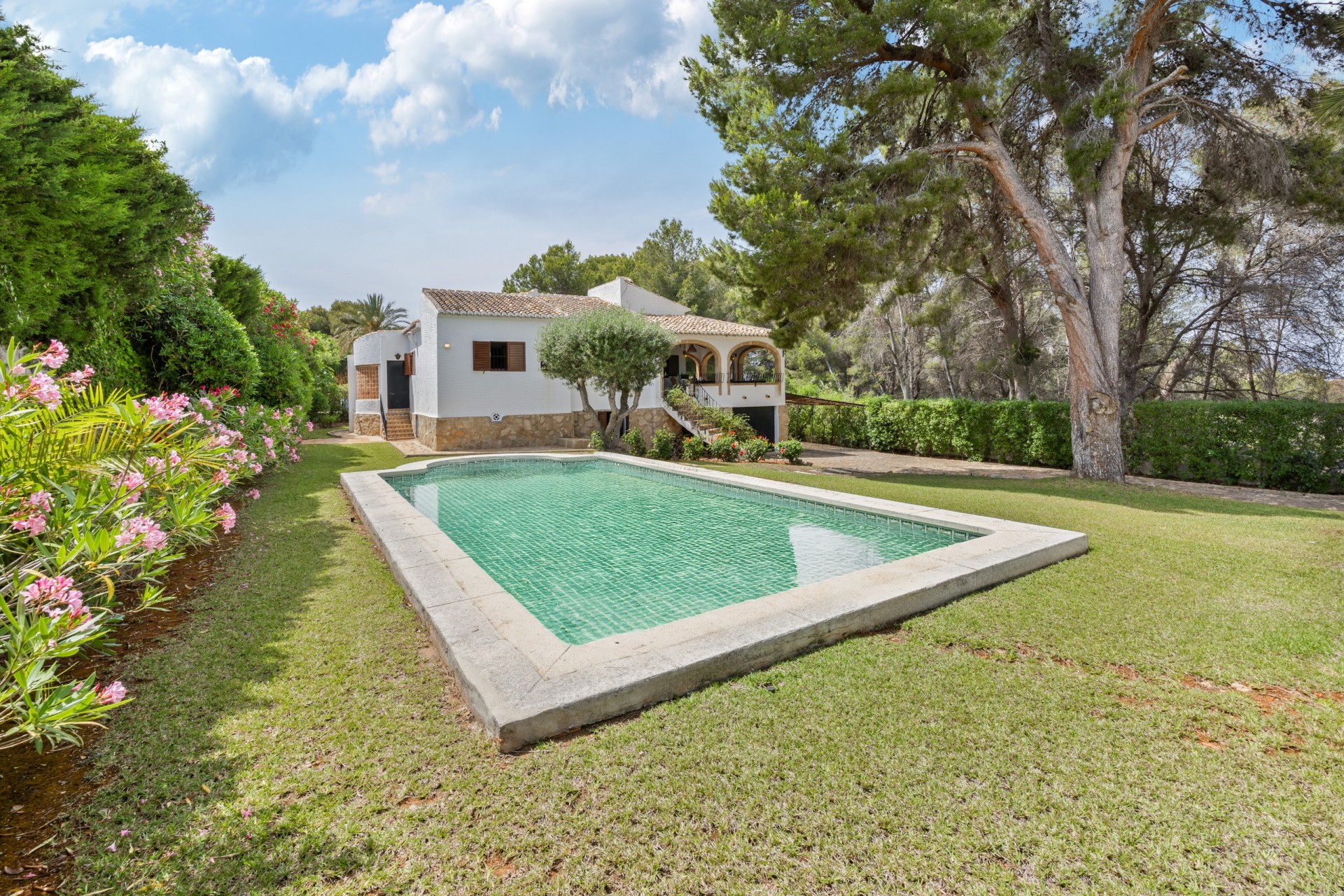 Resale - Villa -
Jávea / Xàbia - Cap Martí - El Tossalet - Pinomar