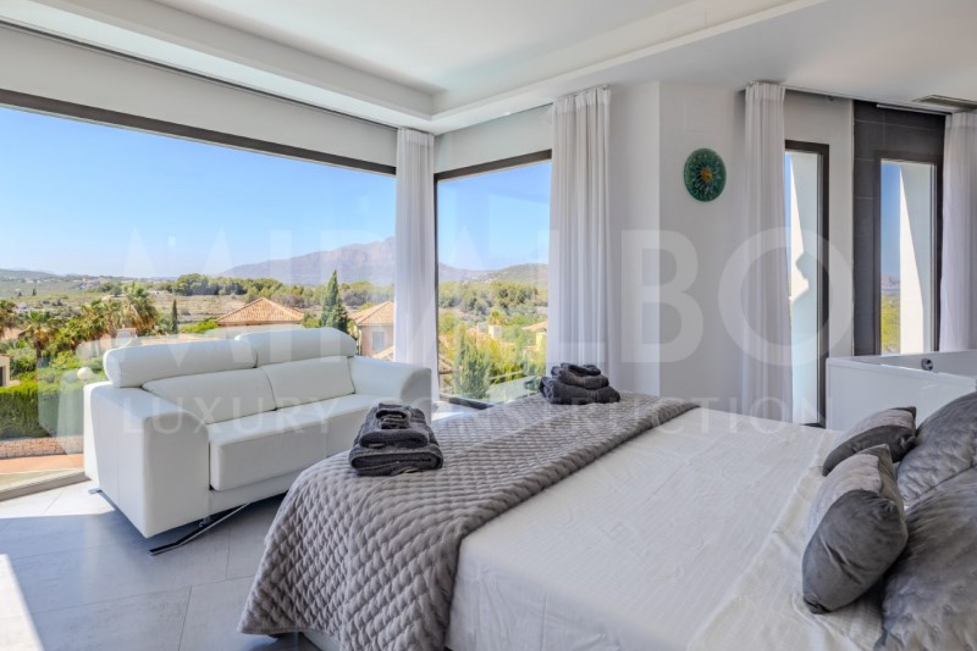 Resale - Villa -
Jávea / Xàbia - Cap Martí - El Tossalet - Pinomar