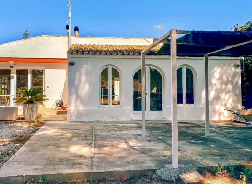 Resale - Villa -
Jávea / Xàbia - Cap Martí - El Tossalet - Pinomar