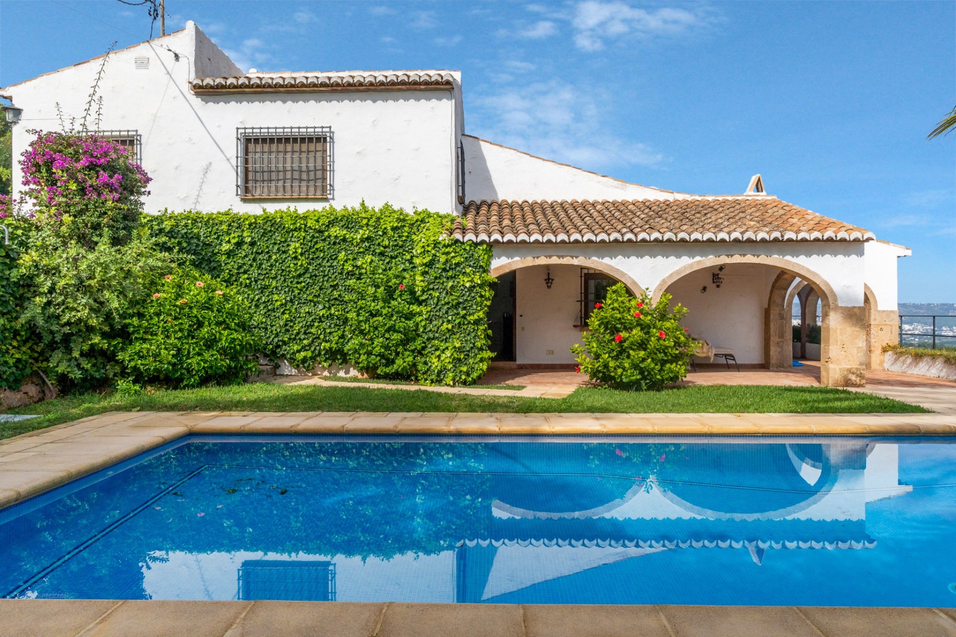 Resale - Villa -
Jávea / Xàbia - Cap Martí - El Tossalet - Pinomar
