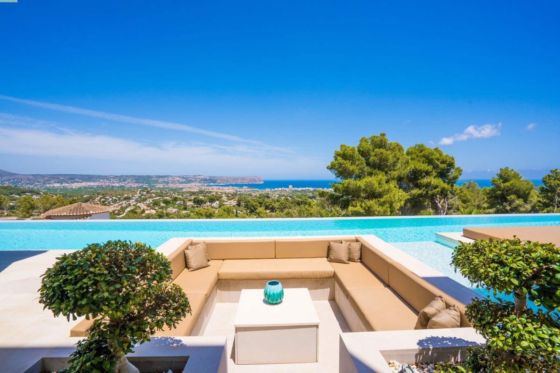 Resale - Villa -
Jávea / Xàbia - Cap Martí - El Tossalet - Pinomar