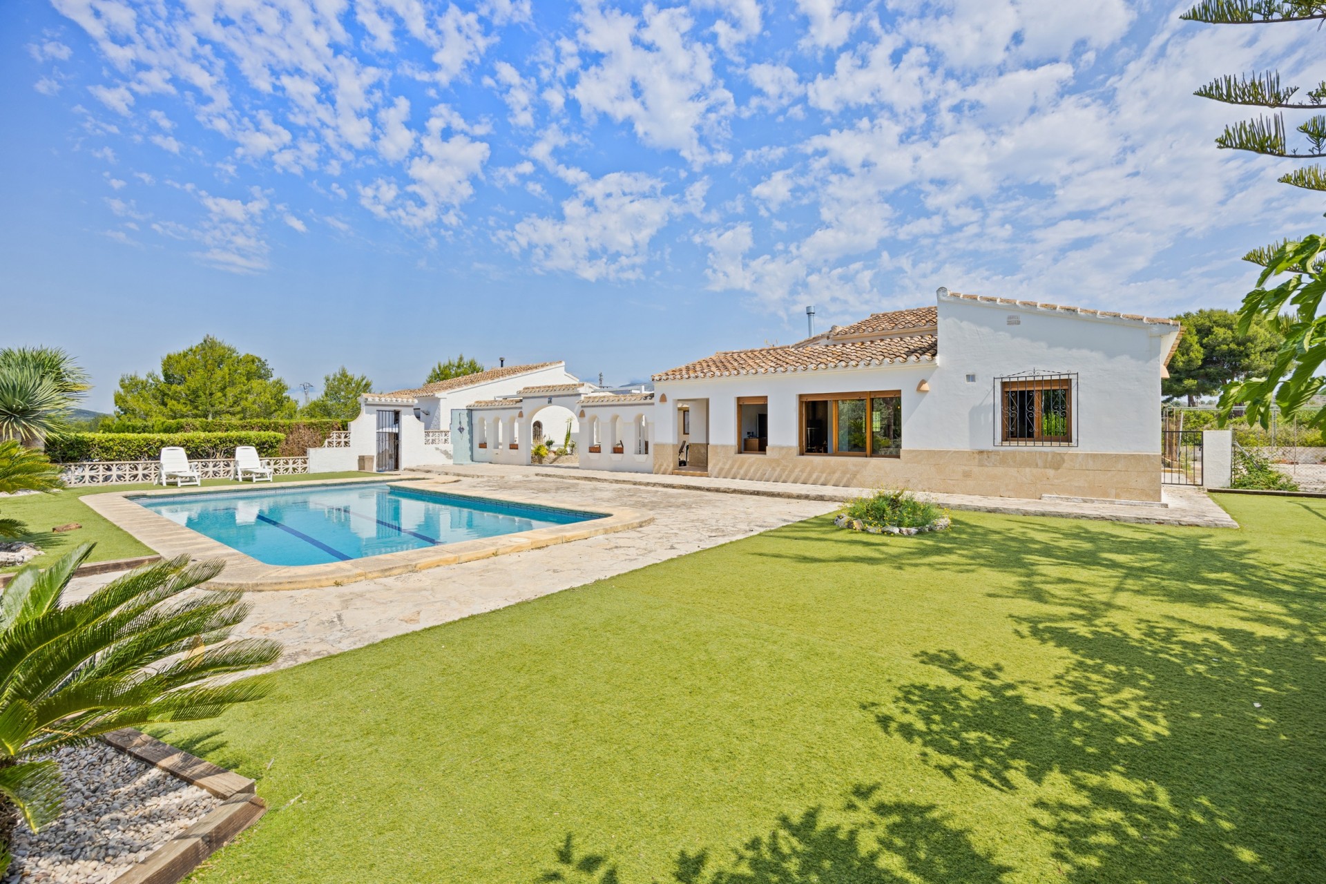 Resale - Villa -
Jávea / Xàbia - Centro ciudad