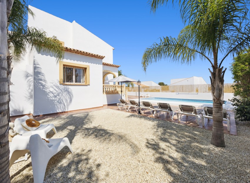 Resale - Villa -
Jávea / Xàbia - La Granadella  - Costa Nova