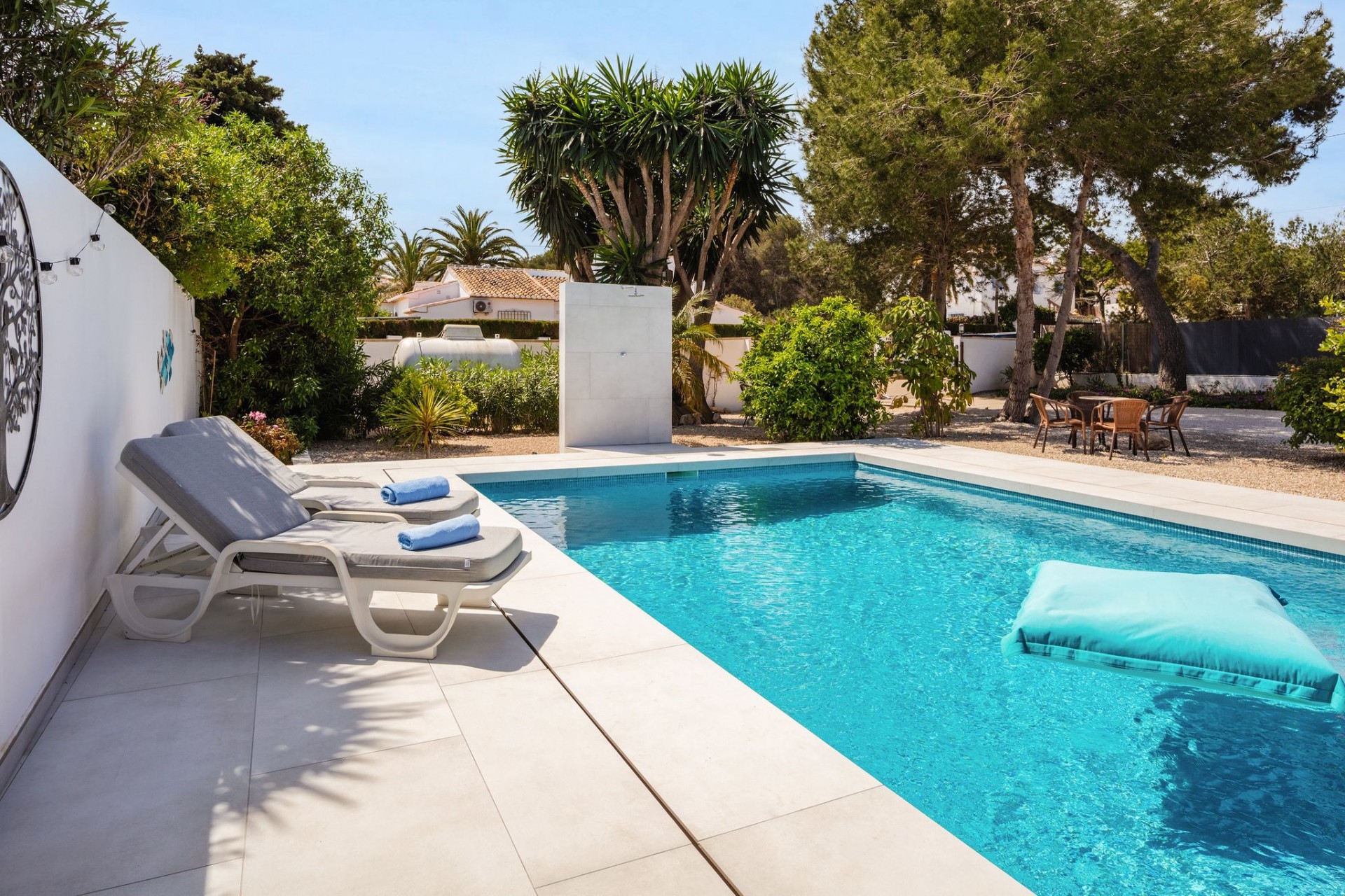 Resale - Villa -
Jávea / Xàbia - La Granadella  - Costa Nova