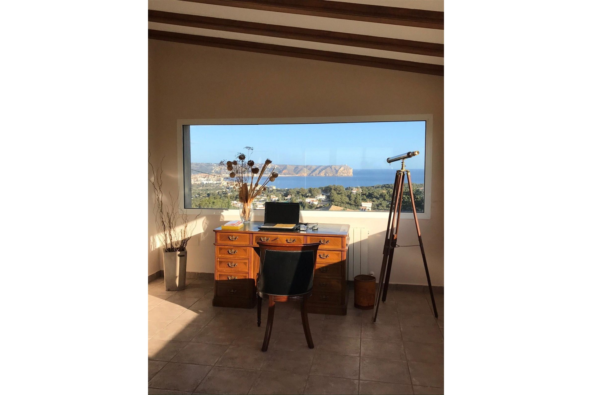Resale - Villa -
Jávea / Xàbia - La Granadella  - Costa Nova