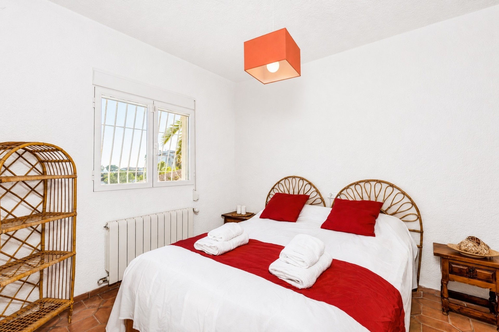 Resale - Villa -
Jávea / Xàbia - La Granadella  - Costa Nova