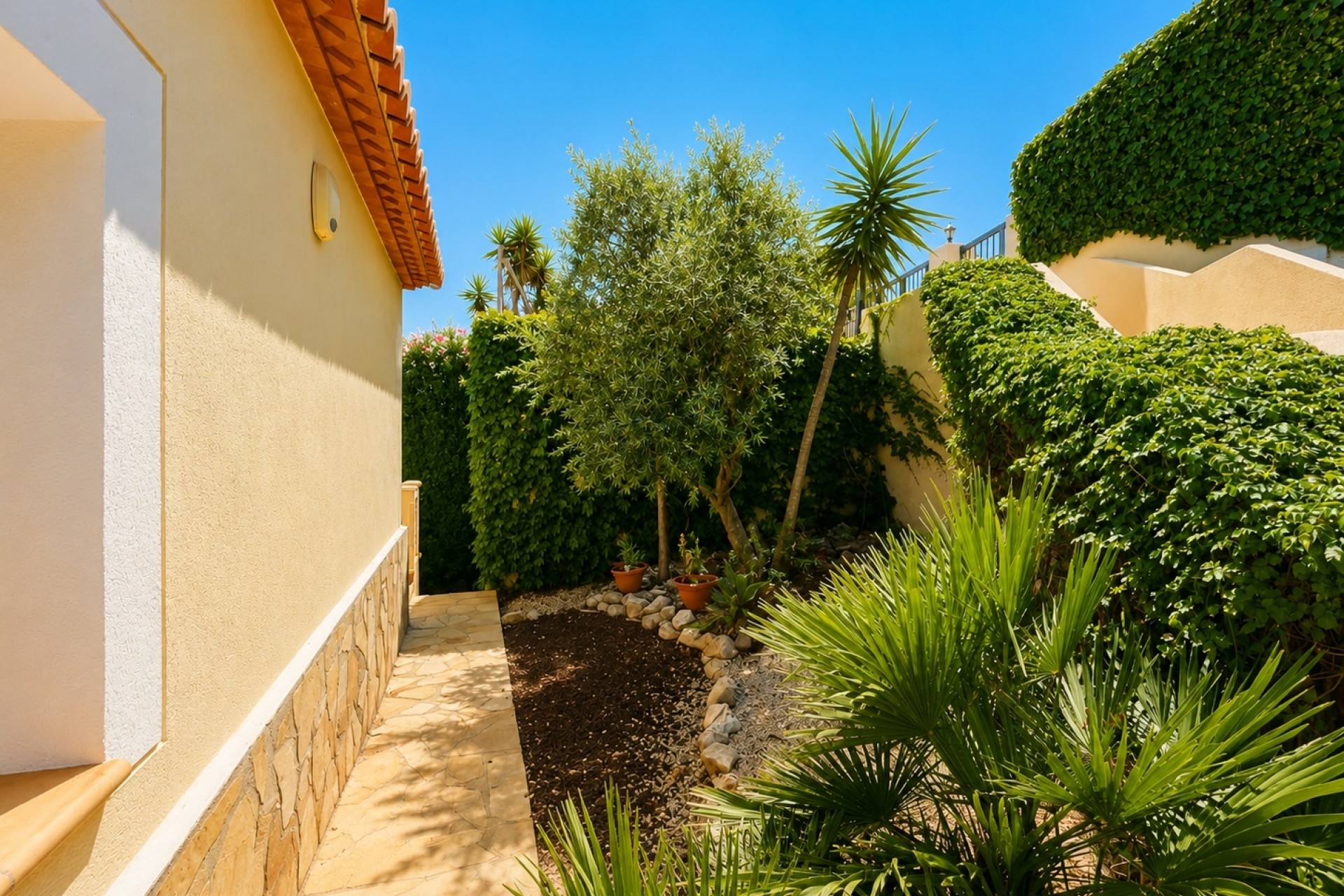 Resale - Villa -
Jávea / Xàbia - La Granadella  - Costa Nova