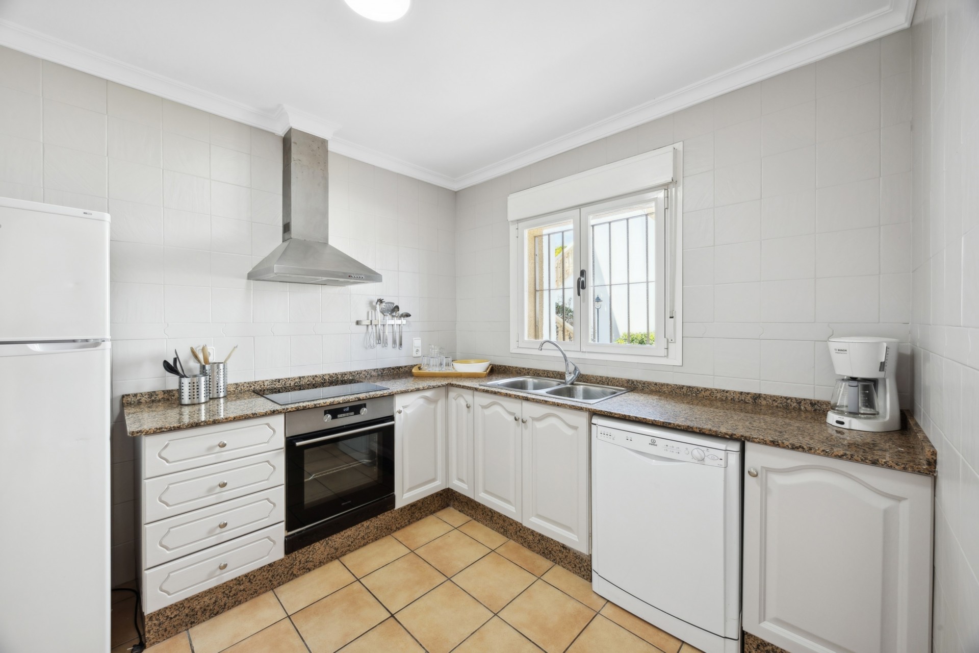 Resale - Villa -
Jávea / Xàbia - La Granadella  - Costa Nova