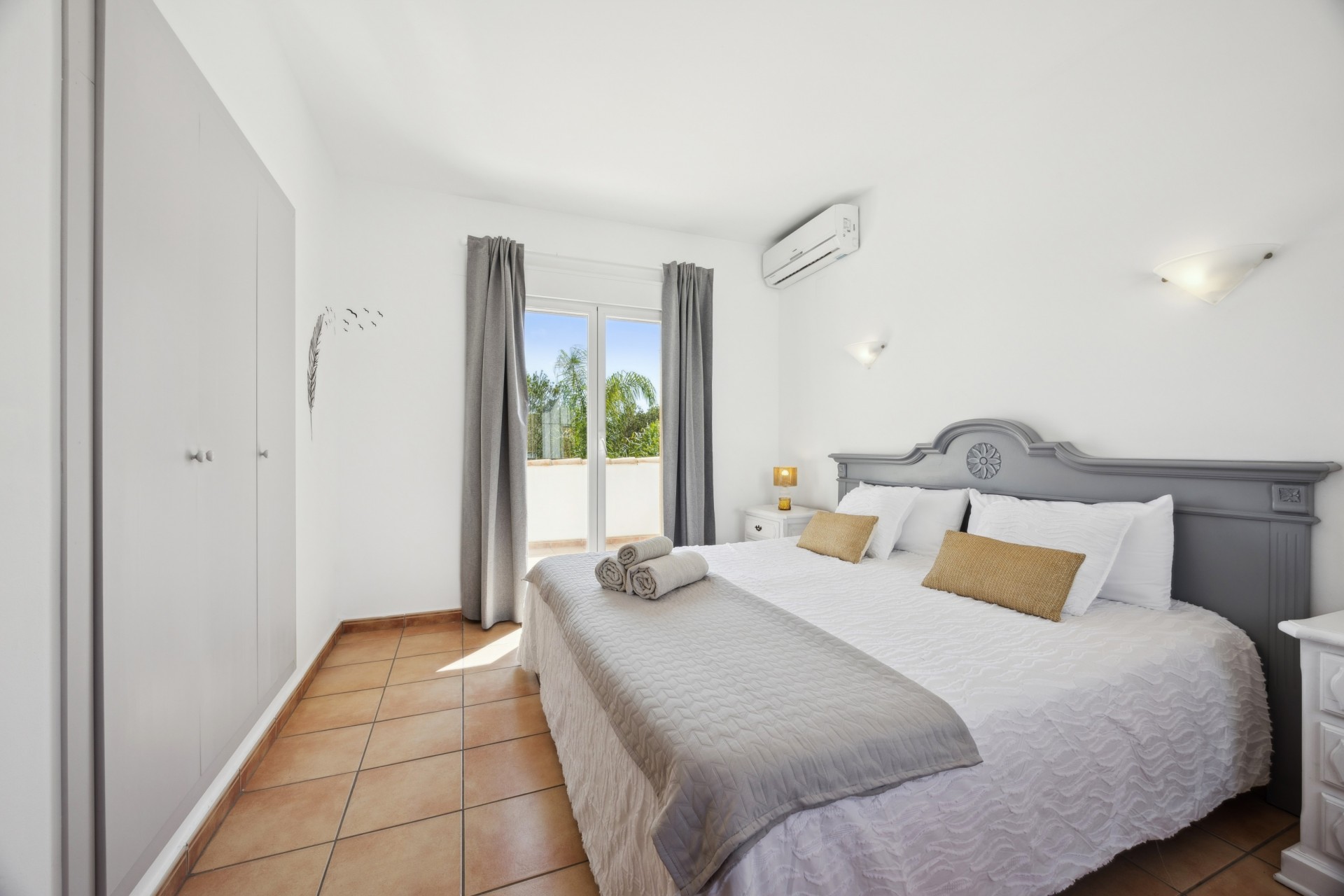 Resale - Villa -
Jávea / Xàbia - La Granadella  - Costa Nova